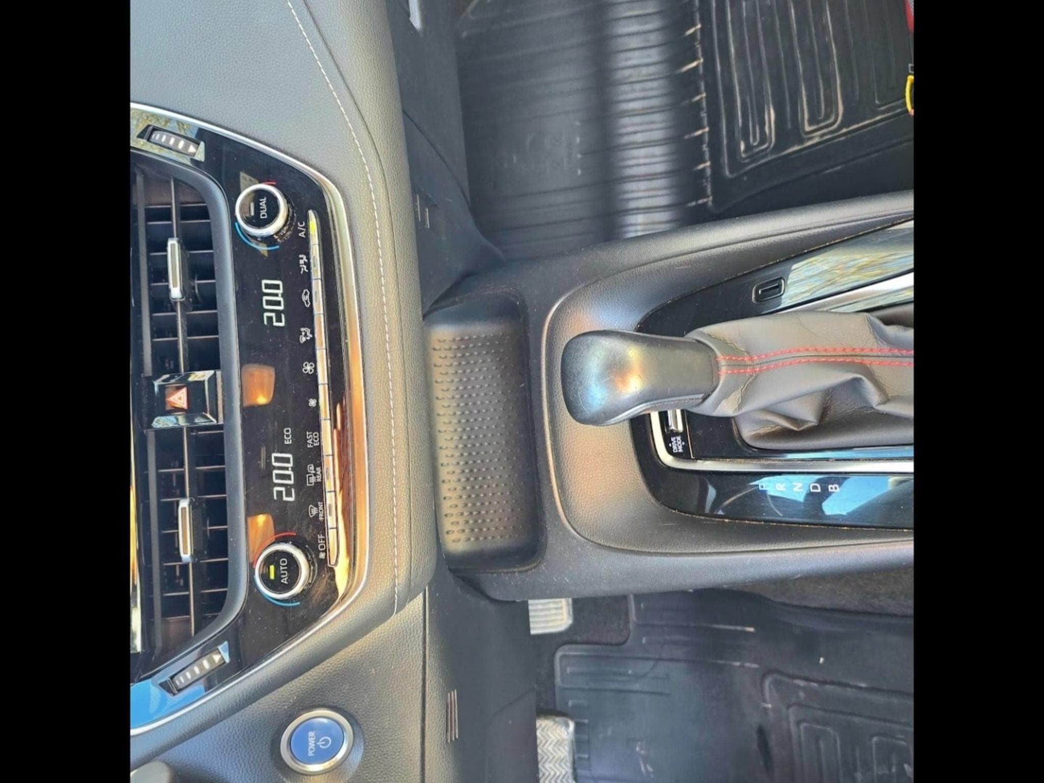 Toyota Corolla GR SPORT (2020) - Foto 15