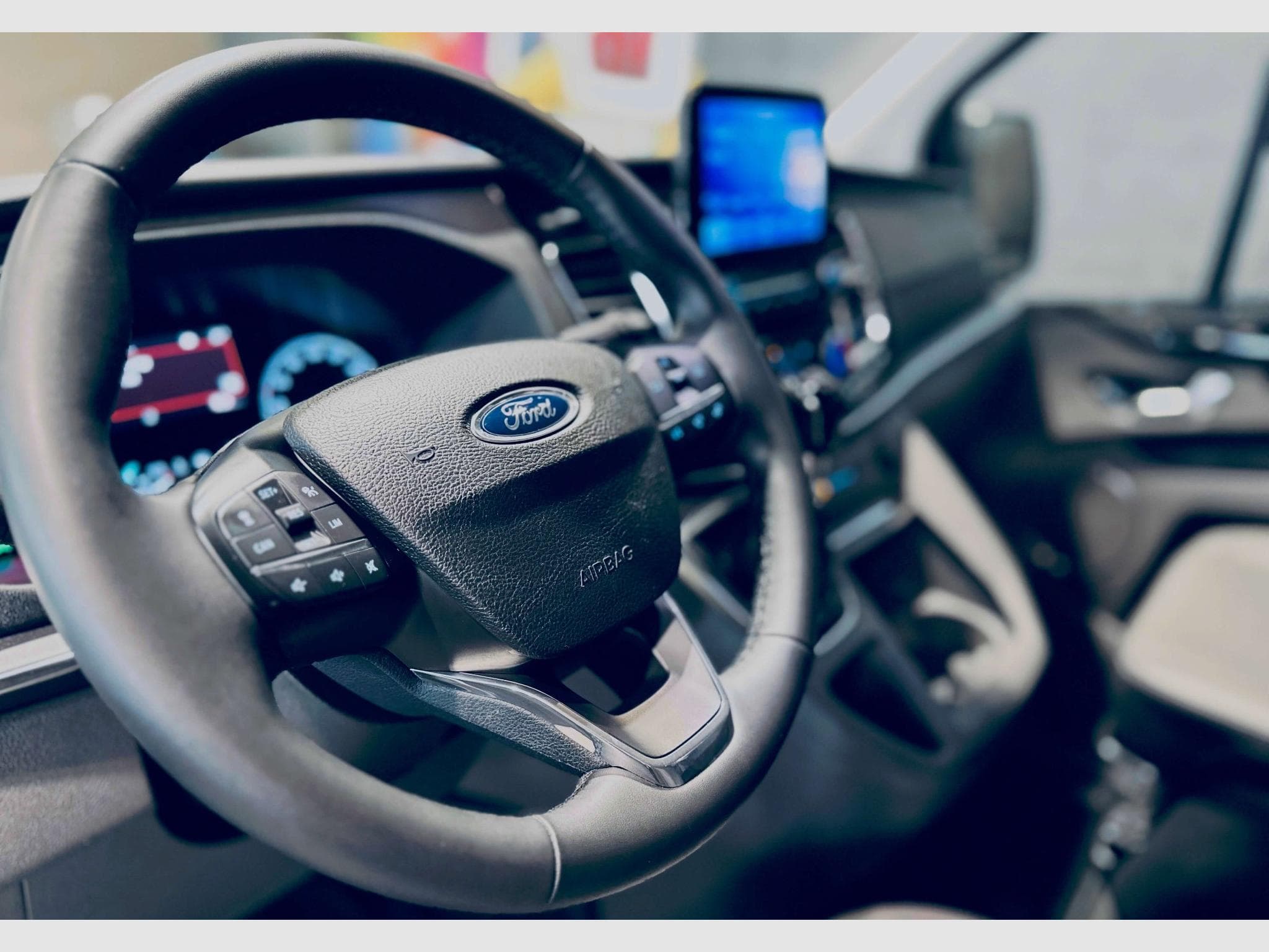 Ford Tourneo TOURNEO CUSTOM D (2022) - Foto 8