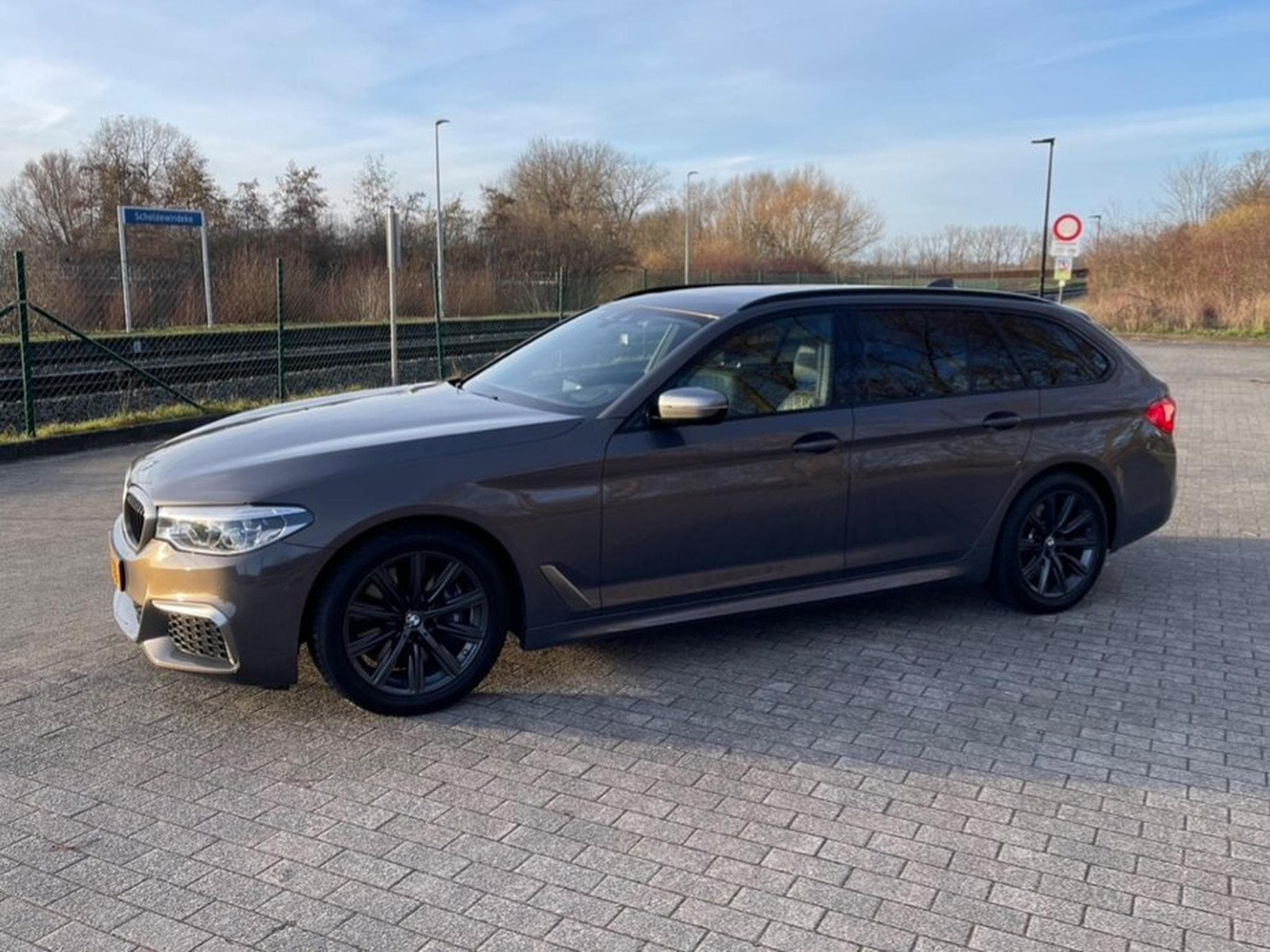 BMW M550d Perfect condition-TVA récup-Dispo 01/04 (2020) - Foto 6