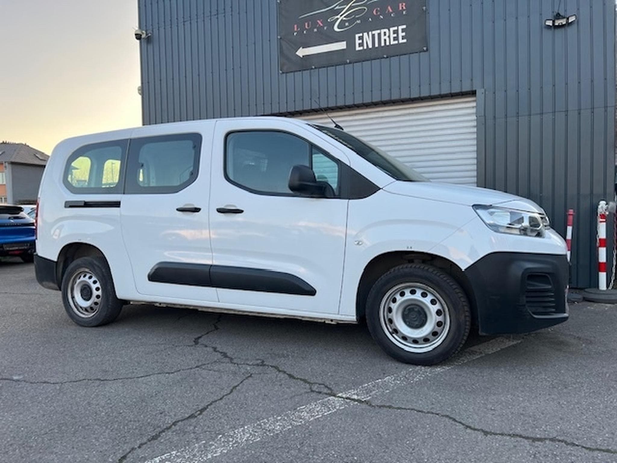 Citroën Berlingo 1,6 BHDI L HEAVY PRO (2021) - Photo 1