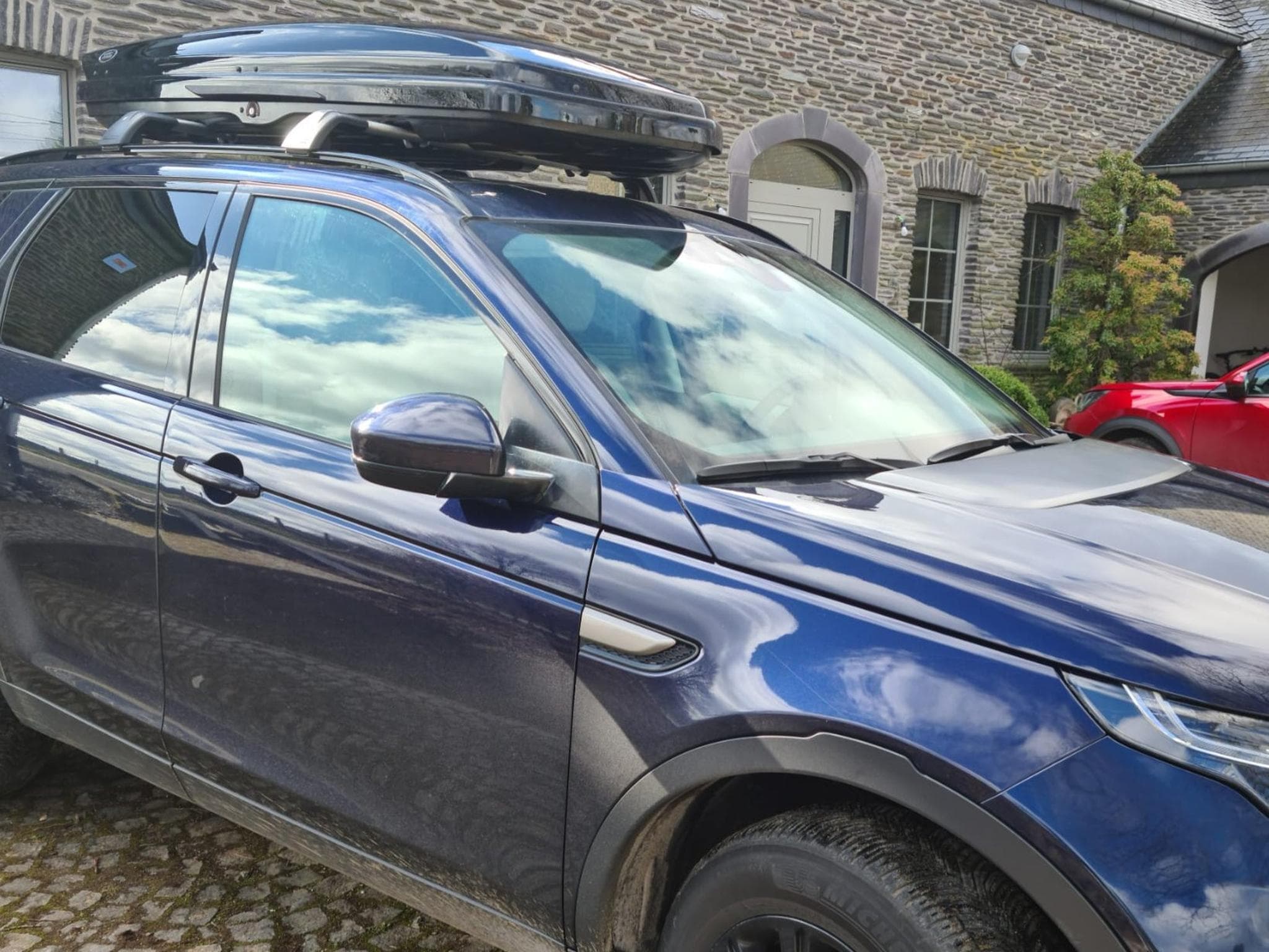 Land-Rover Discovery Sport SUV 4x4 (2019) - Photo 1