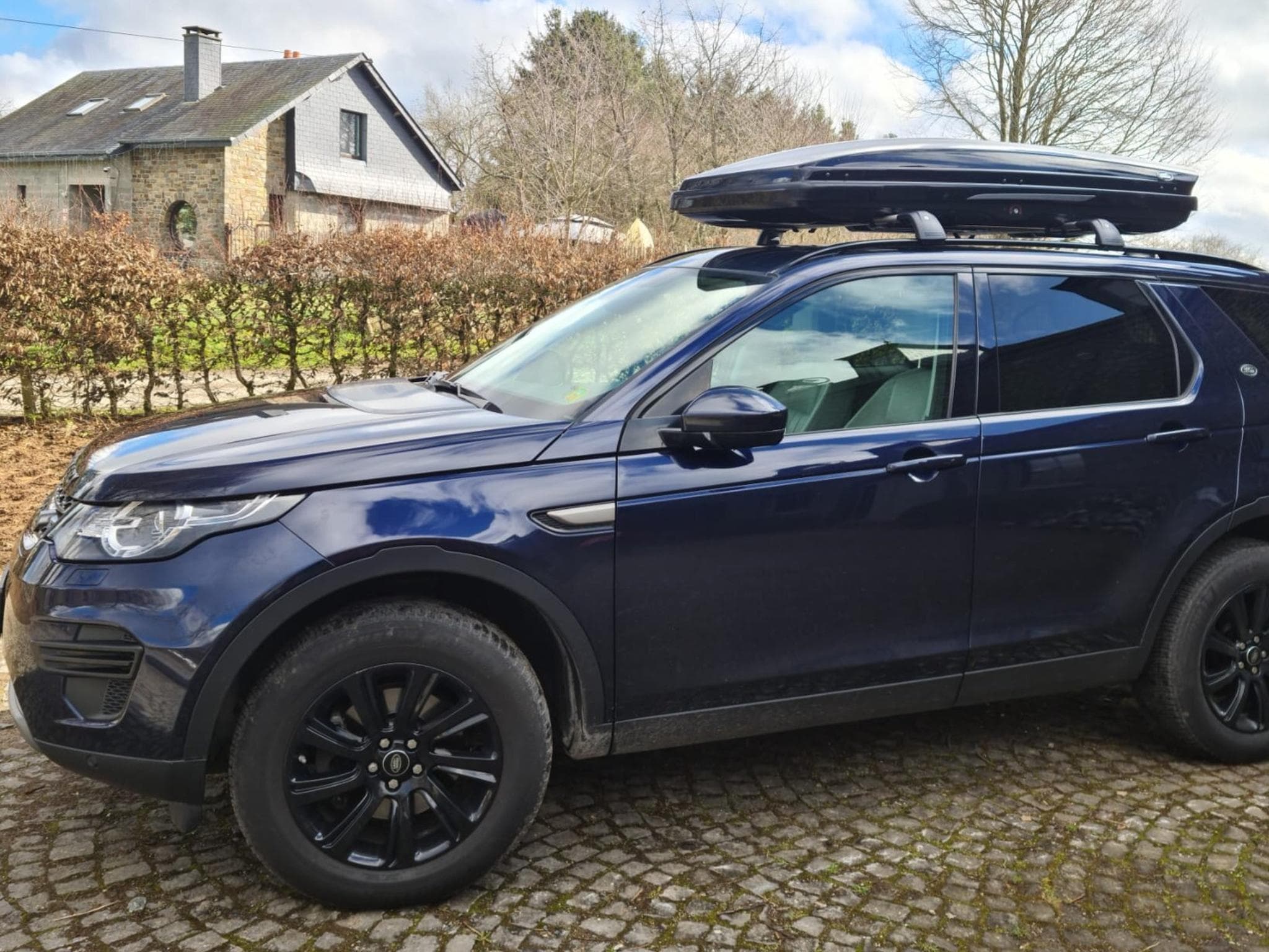 Land-Rover Discovery Sport SUV 4x4 (2019) - Photo 2