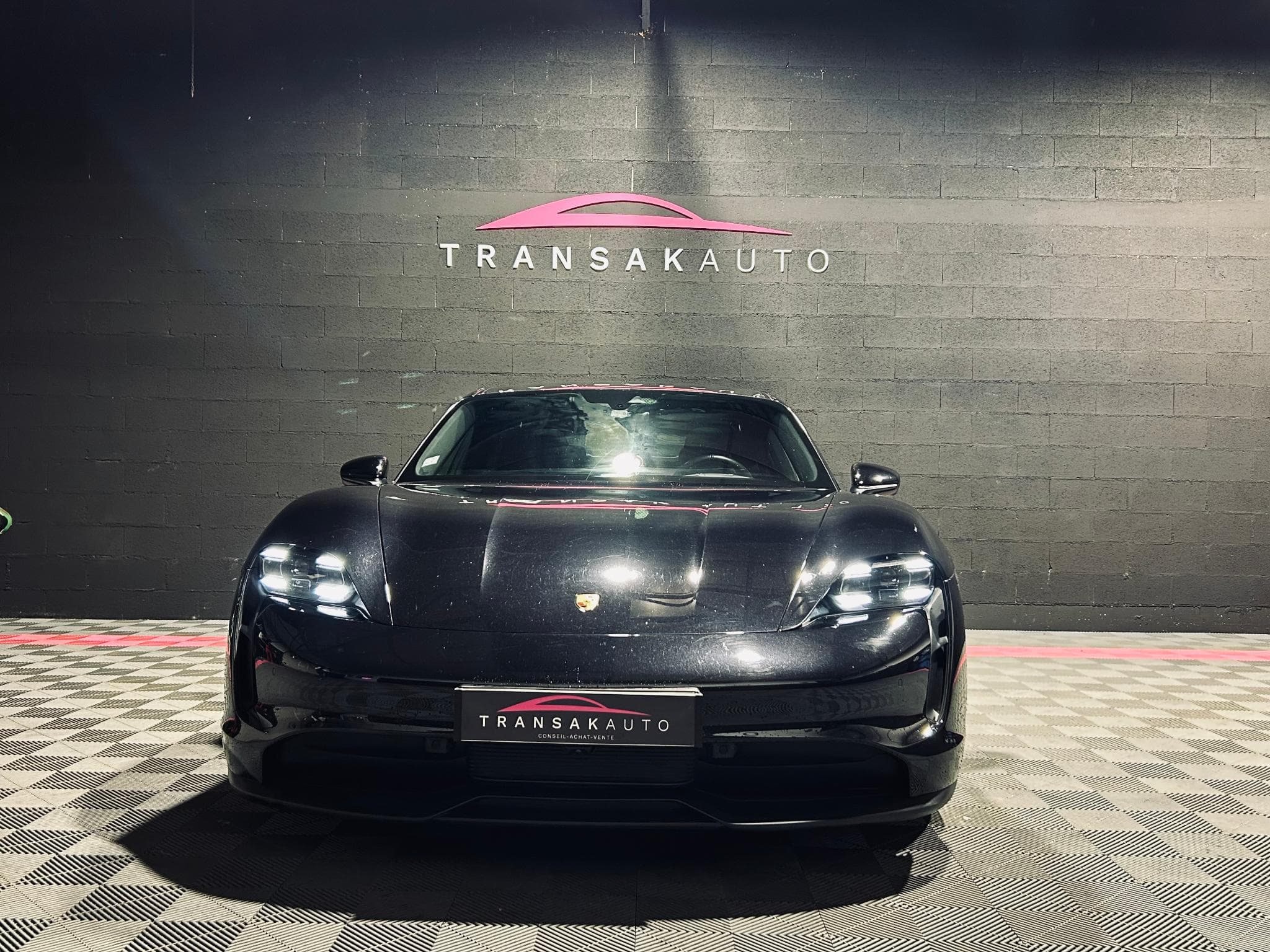 Porsche Taycan 476 ch batterie performance plus 93.4 kWh (2021) - Photo 7