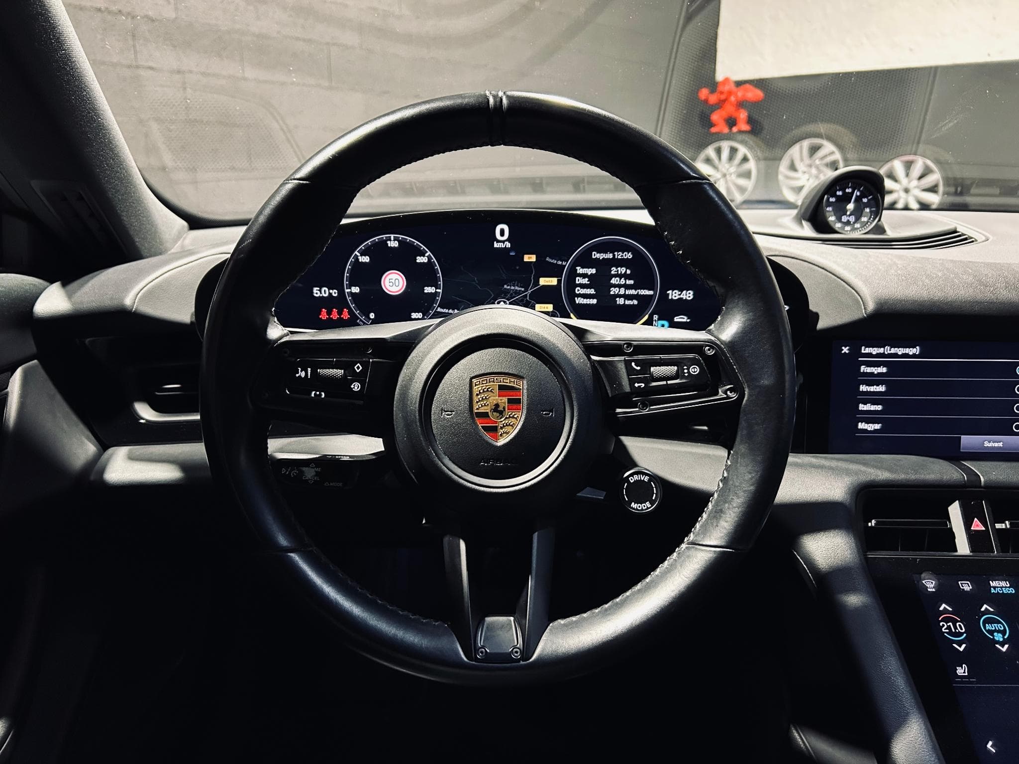 Porsche Taycan 476 ch batterie performance plus 93.4 kWh (2021) - Photo 10