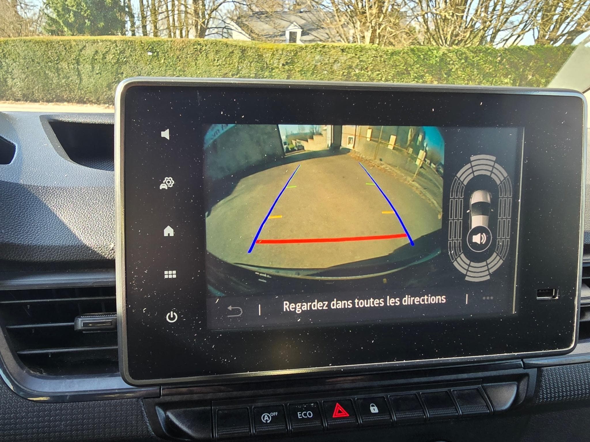 Renault Kangoo DCI 95 cv 16000 kms avec options 13590 HTVA (2024) - Photo 12