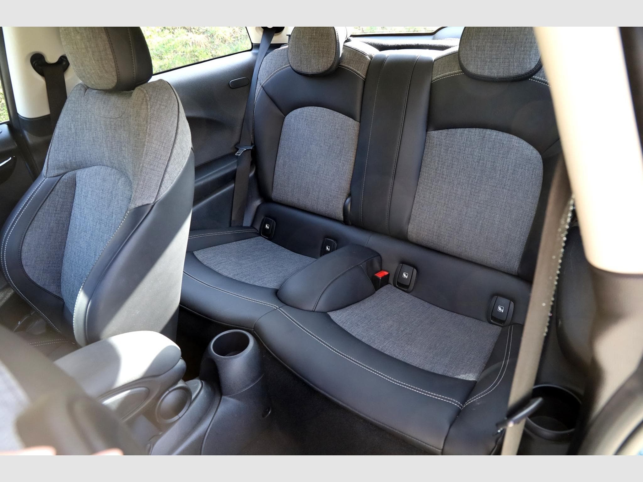 Mini Cooper 136cv Steptronic (2022) - Foto 11