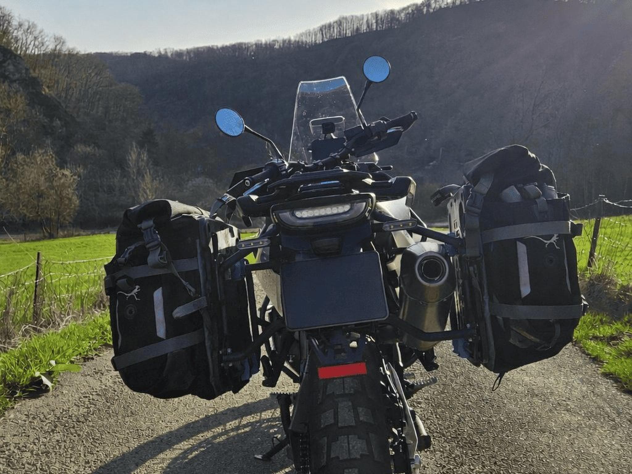 Husqvarna 901 Norden (2022) - Photo 6