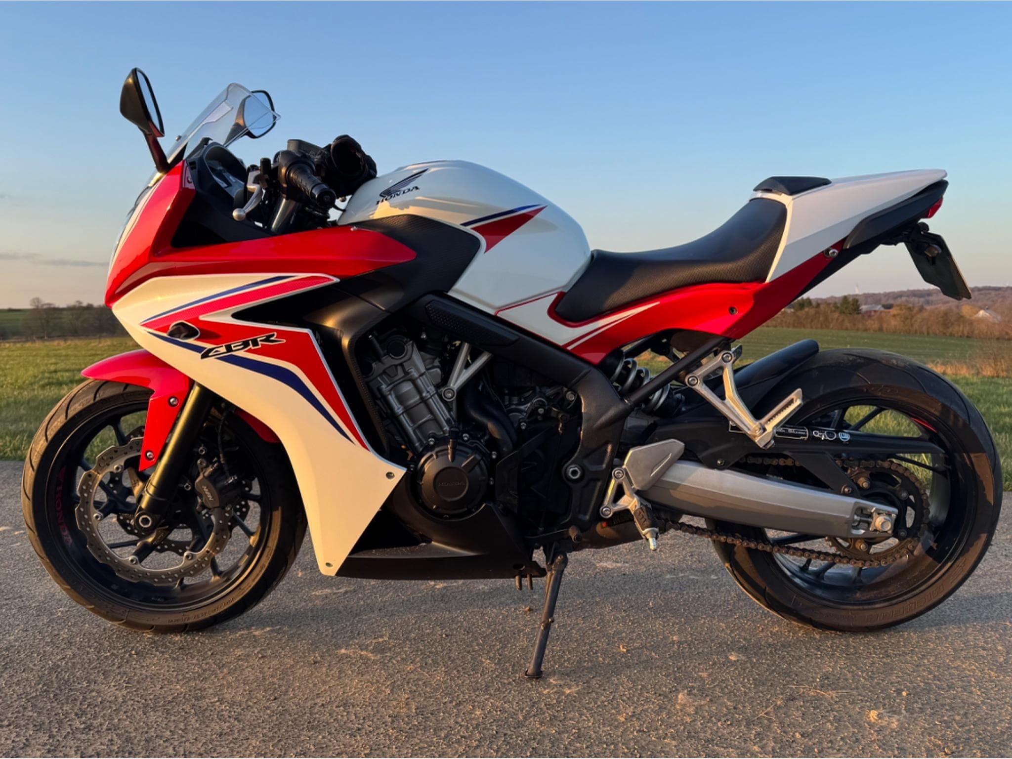 Honda CBR CBR650FA (2015) - Foto 2