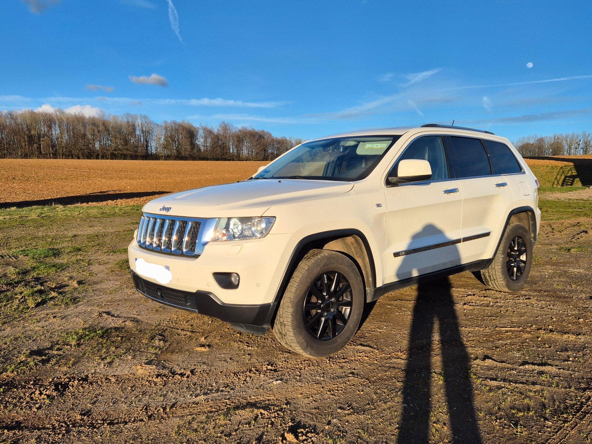 Jeep Grand Cherokee Overland (2012) - Photo 2