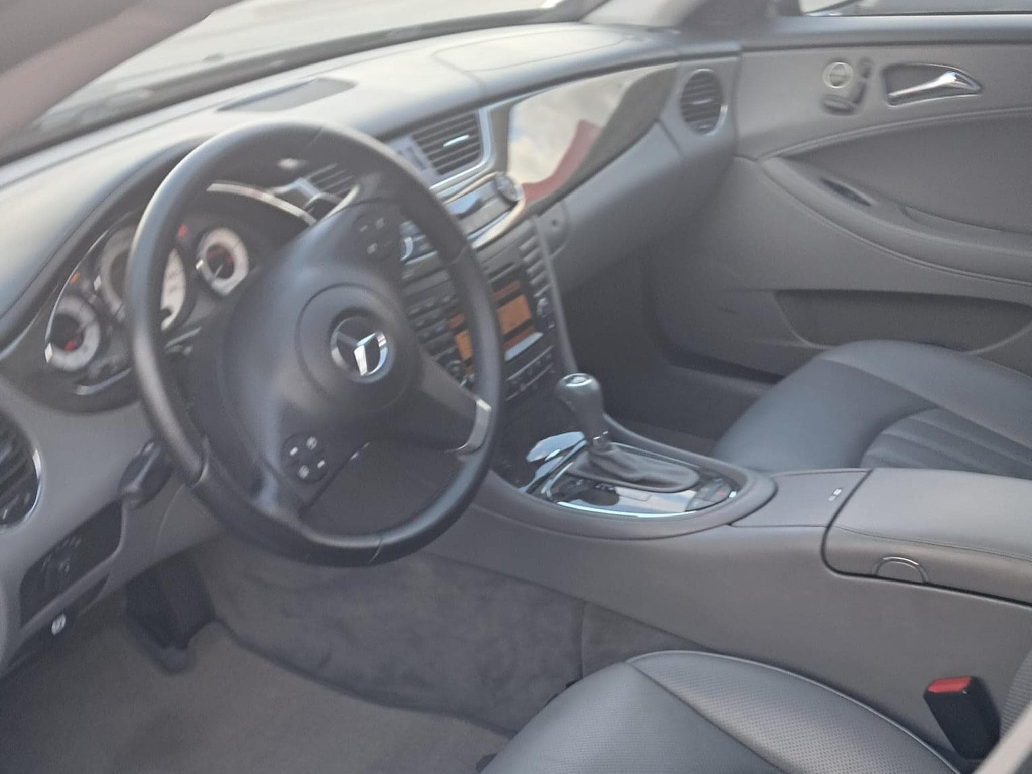 Mercedes CLS 320 Kit AMG (2009) - Foto 3