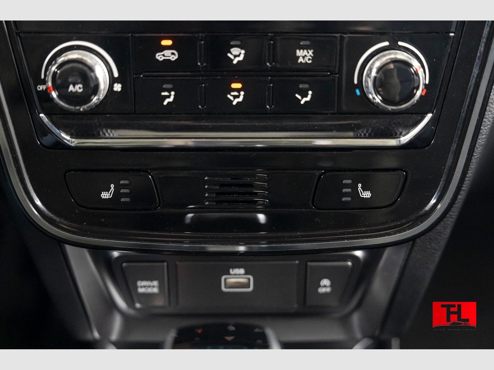 Ssangyong Tivoli 1.5 T-GDi Quartz 2WD Auto (2021) - Foto 11