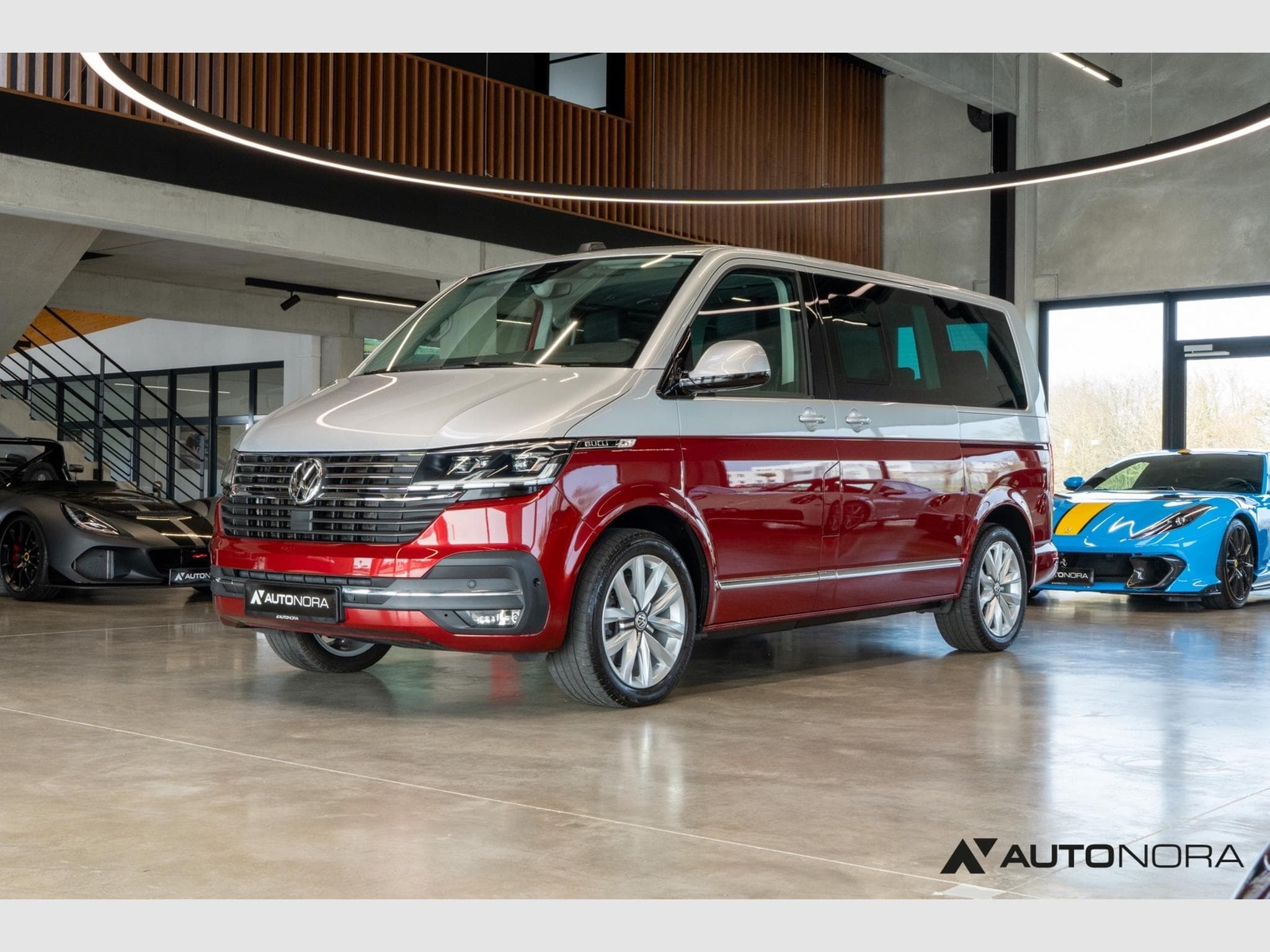 VW T6.1 2.0 TDI 4Motion Multivan Highline (2023) - Foto 6