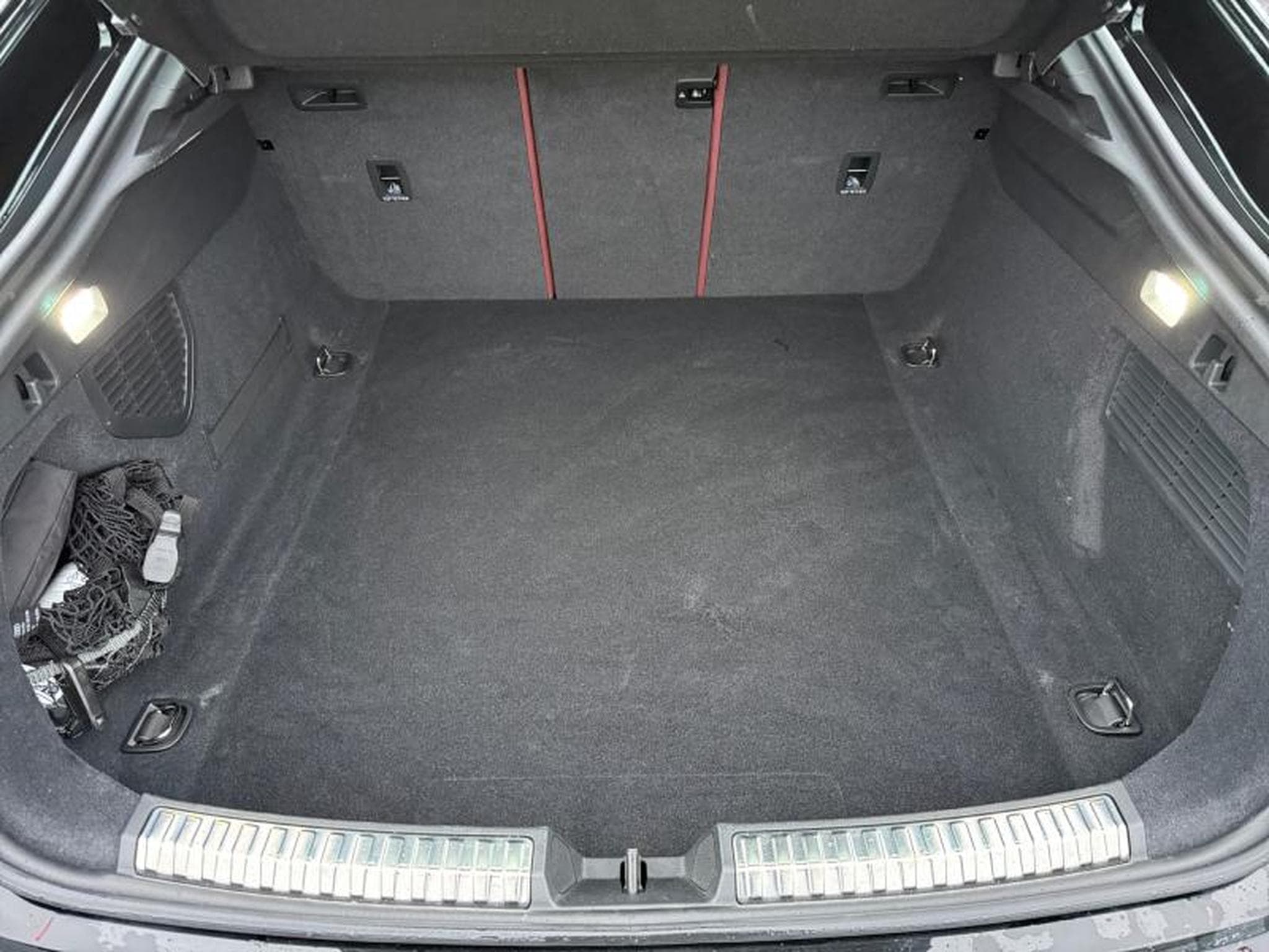 Audi S5 Hatchback New Modèle / Essence (2025) - Foto 18