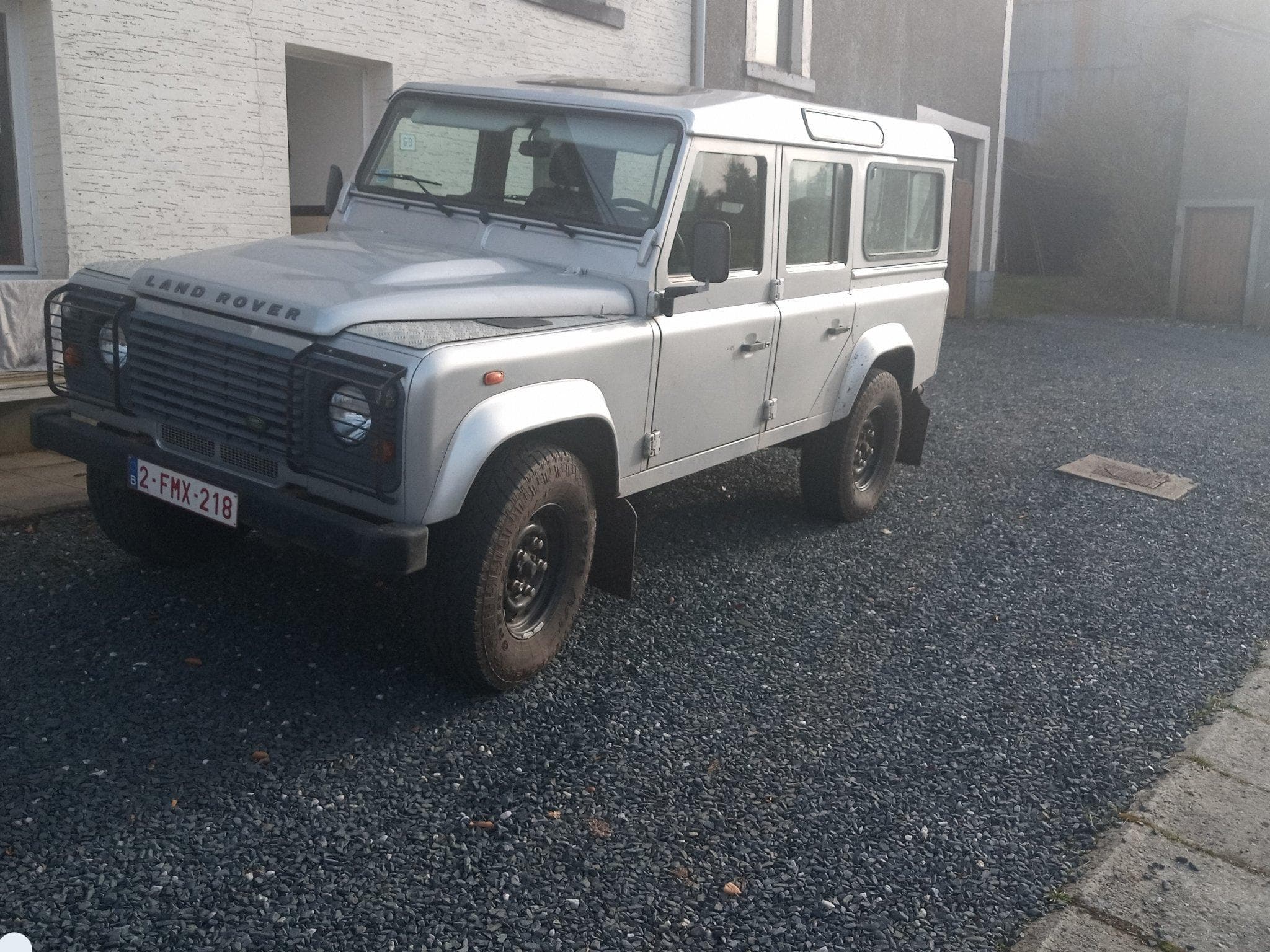 Land-Rover Defender (2013) - Photo 2