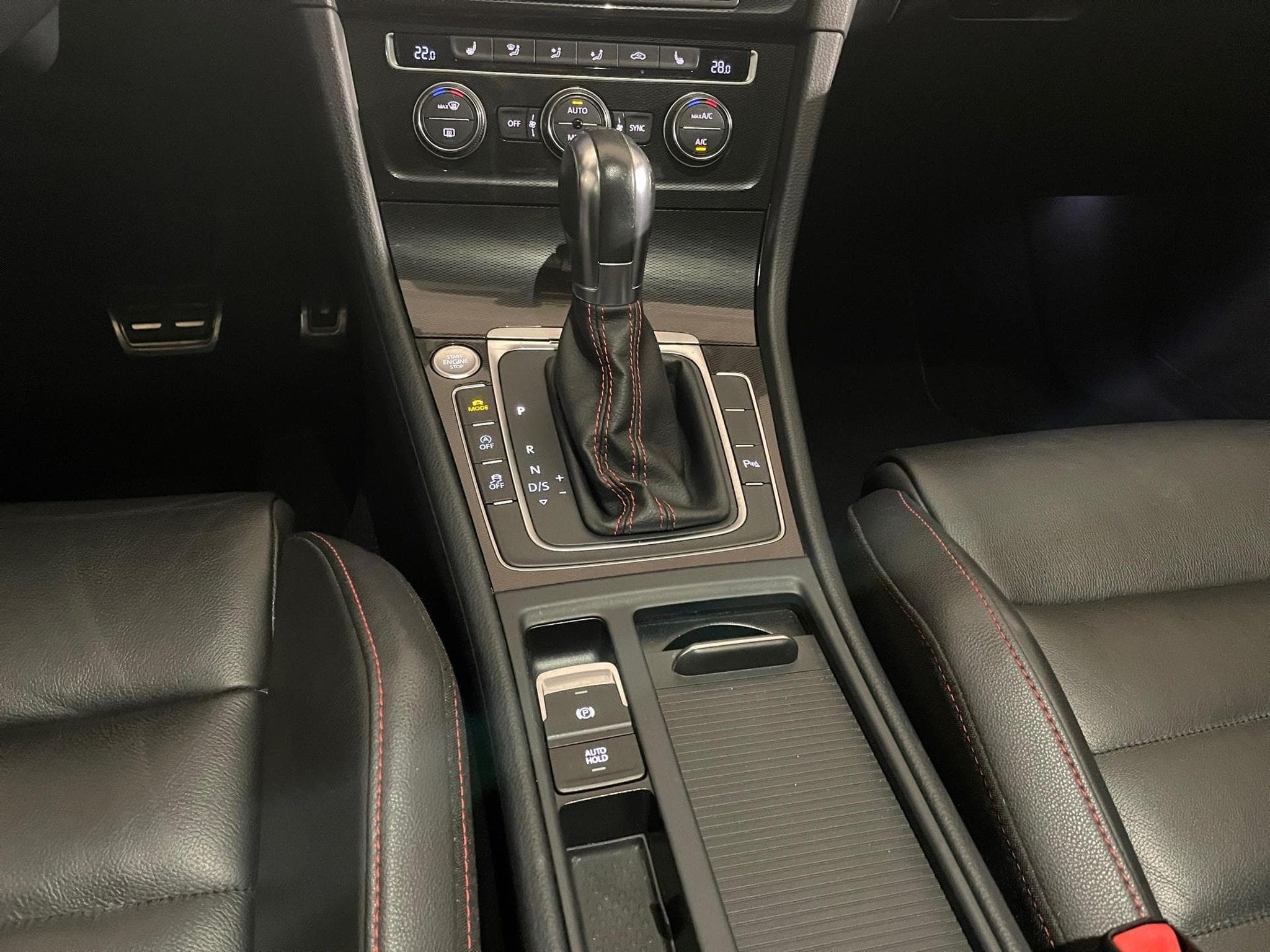 VW Golf 2.0 VII GTI Performance (2015) - Foto 10