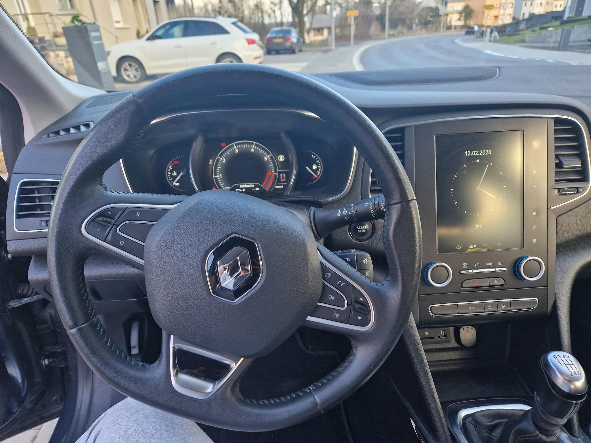 Renault Megane ENERGY TCe 130 intens (2016) - Foto 6