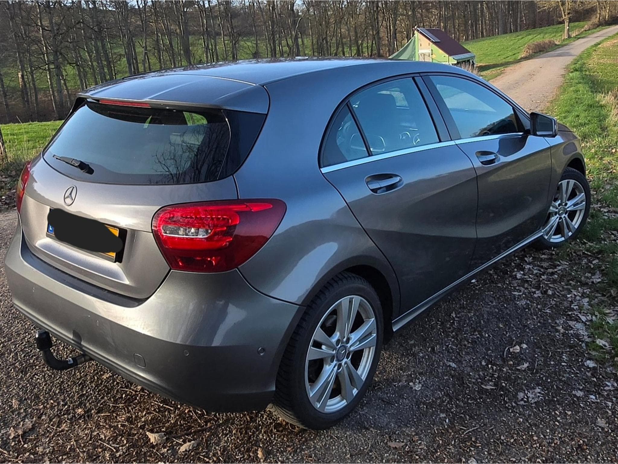 Mercedes A 180 (2016) - Photo 5