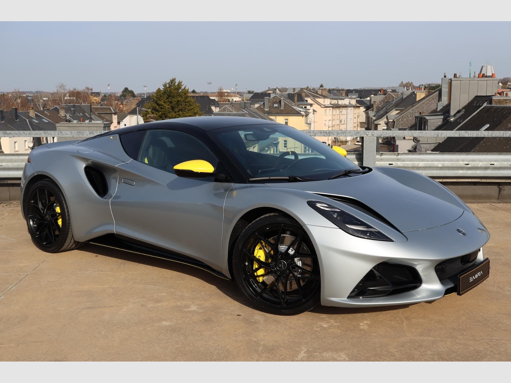 Lotus Emira Turbo SE - Racing Line (2026) - Photo 14