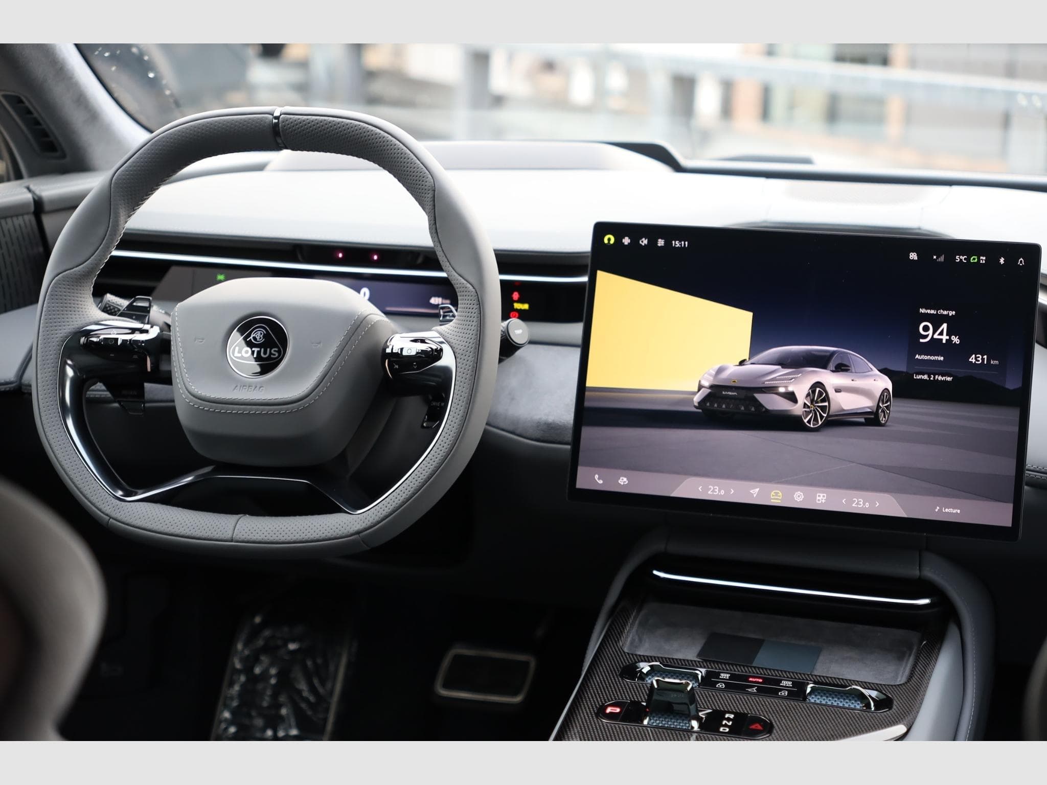 Lotus Emeya S (2026) - Foto 6