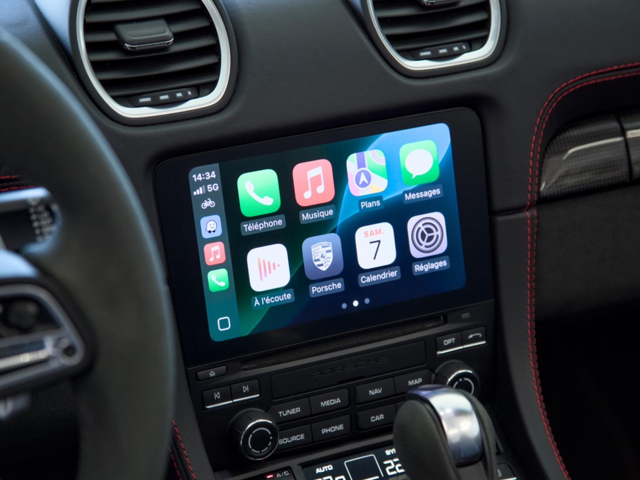 Porsche 718 718 Boxster GTS (2023) - Photo 10