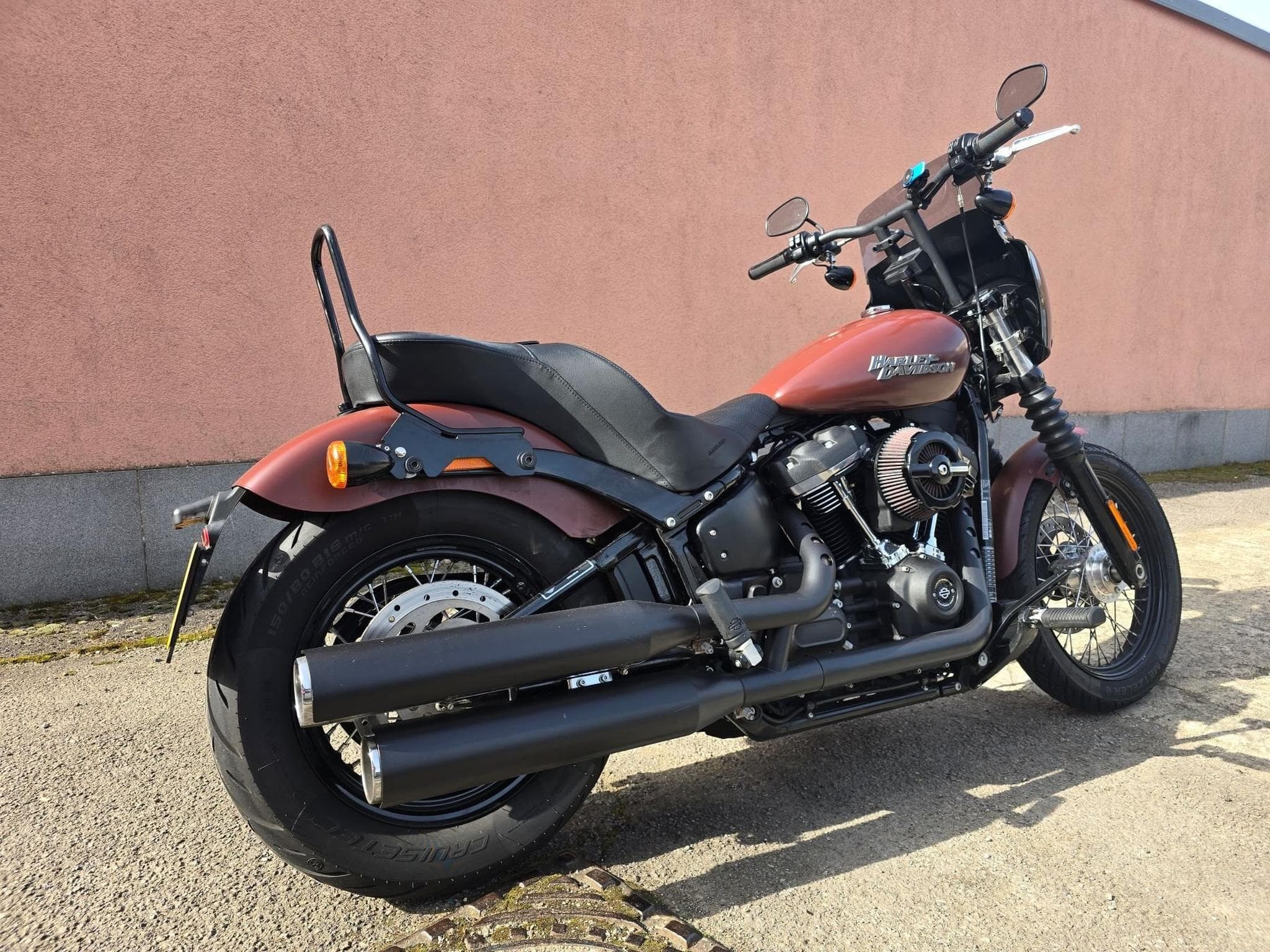 Harley-Davidson Street Bob FXBB (2018) - Photo 2