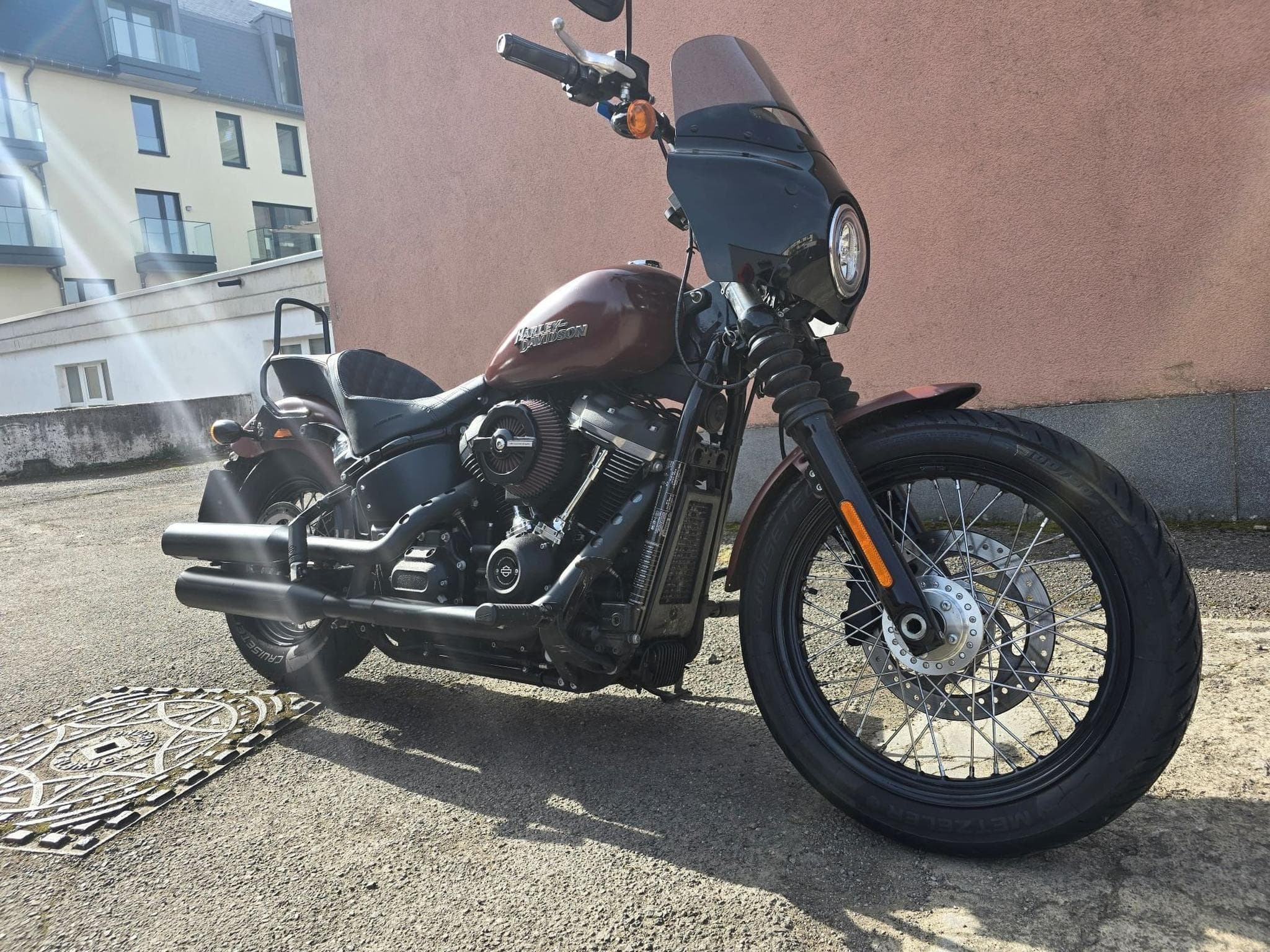 Harley-Davidson Street Bob FXBB (2018) - Photo 1