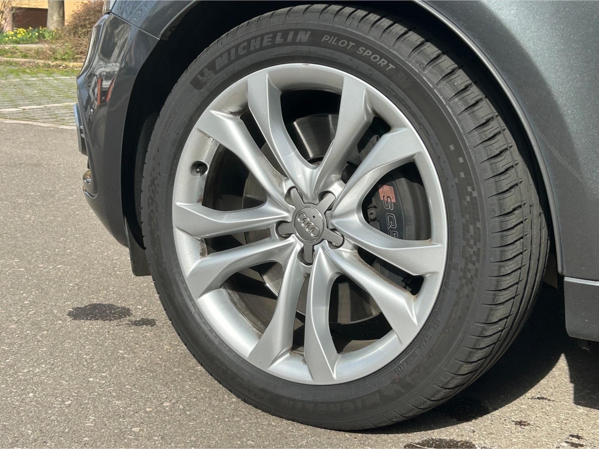 Audi SQ5 Competition 326 ch / toit panoramique (2015) - Photo 15