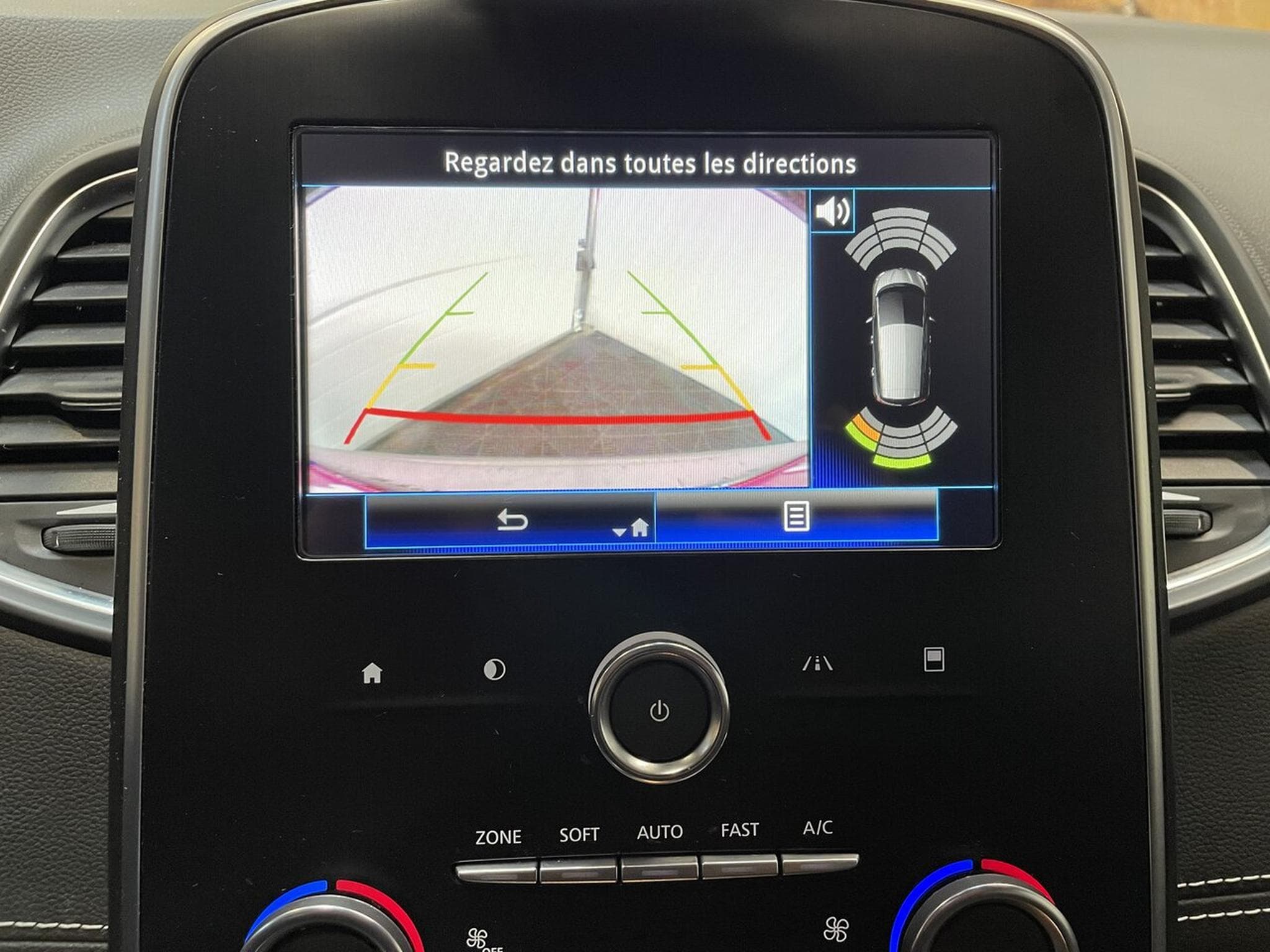 Renault Scenic 1.3 TCE 140 CV INTENS GPS BLUETOOTH CARPLAY (2021) - Photo 5