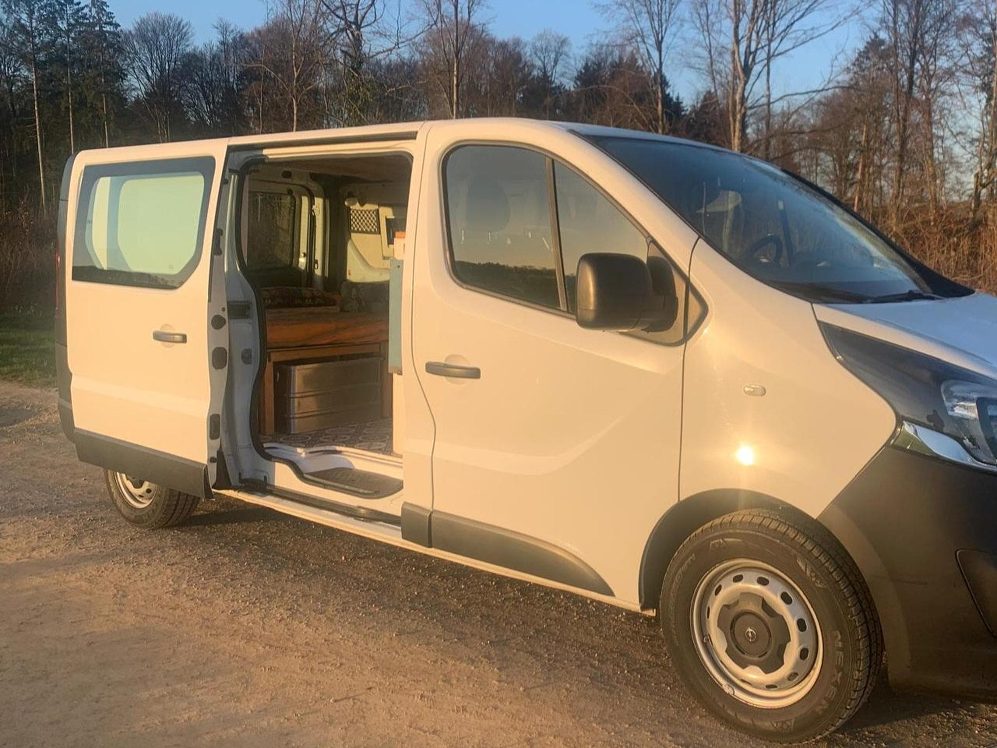 Opel Vivaro (2018) - Foto 9