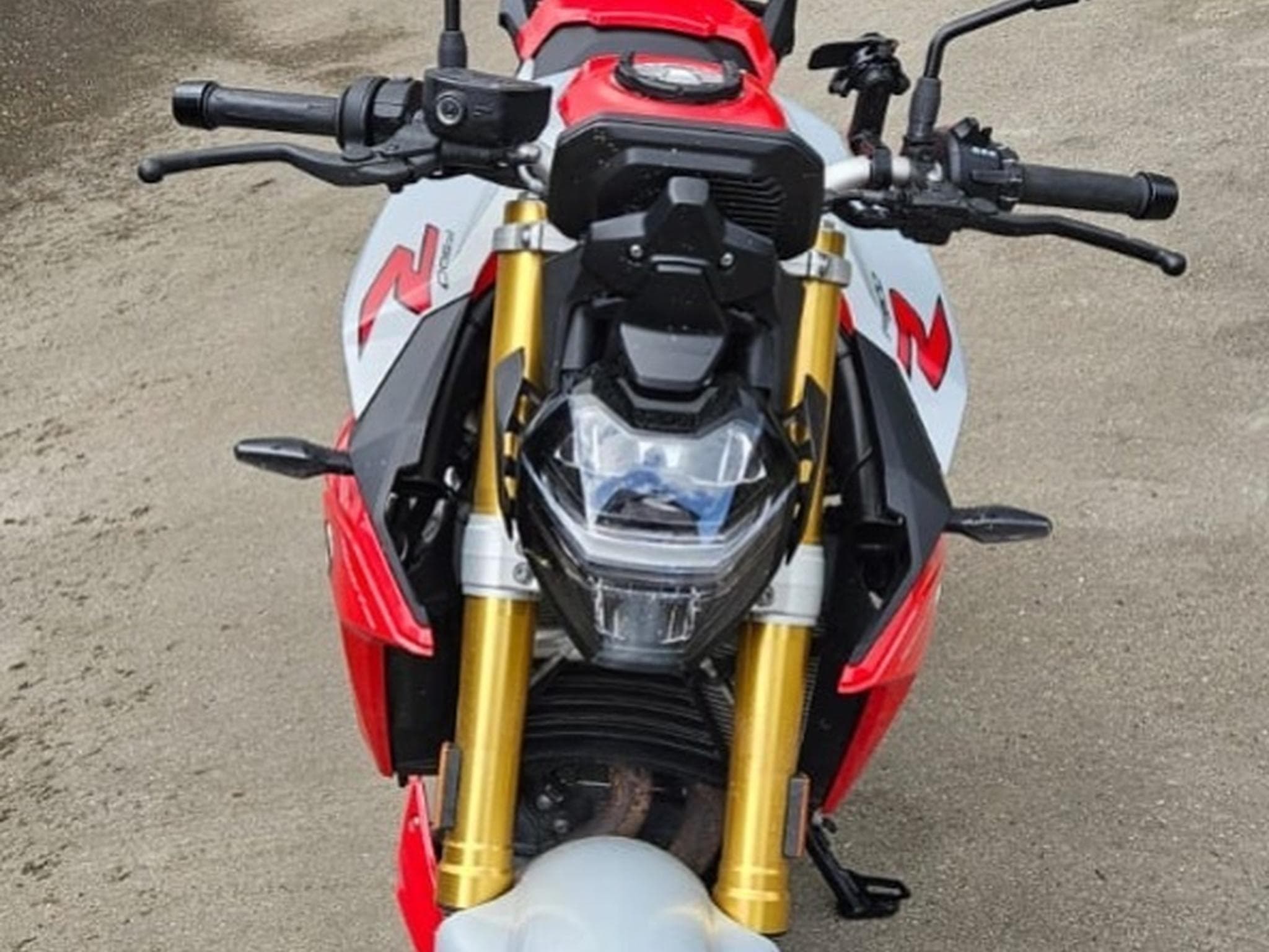 BMW F F900R (A2) (2020) - Photo 3