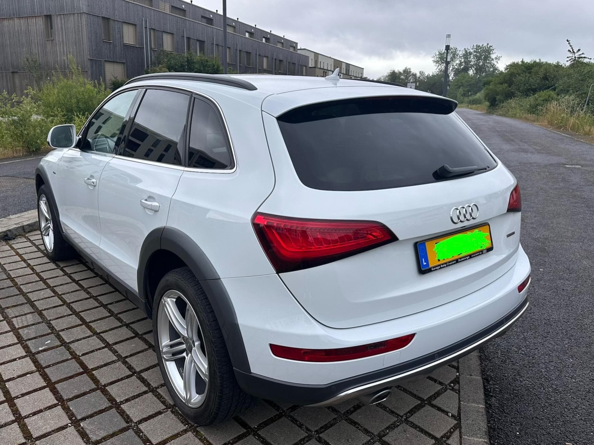 Audi SQ5 S-line (2016) - Foto 2