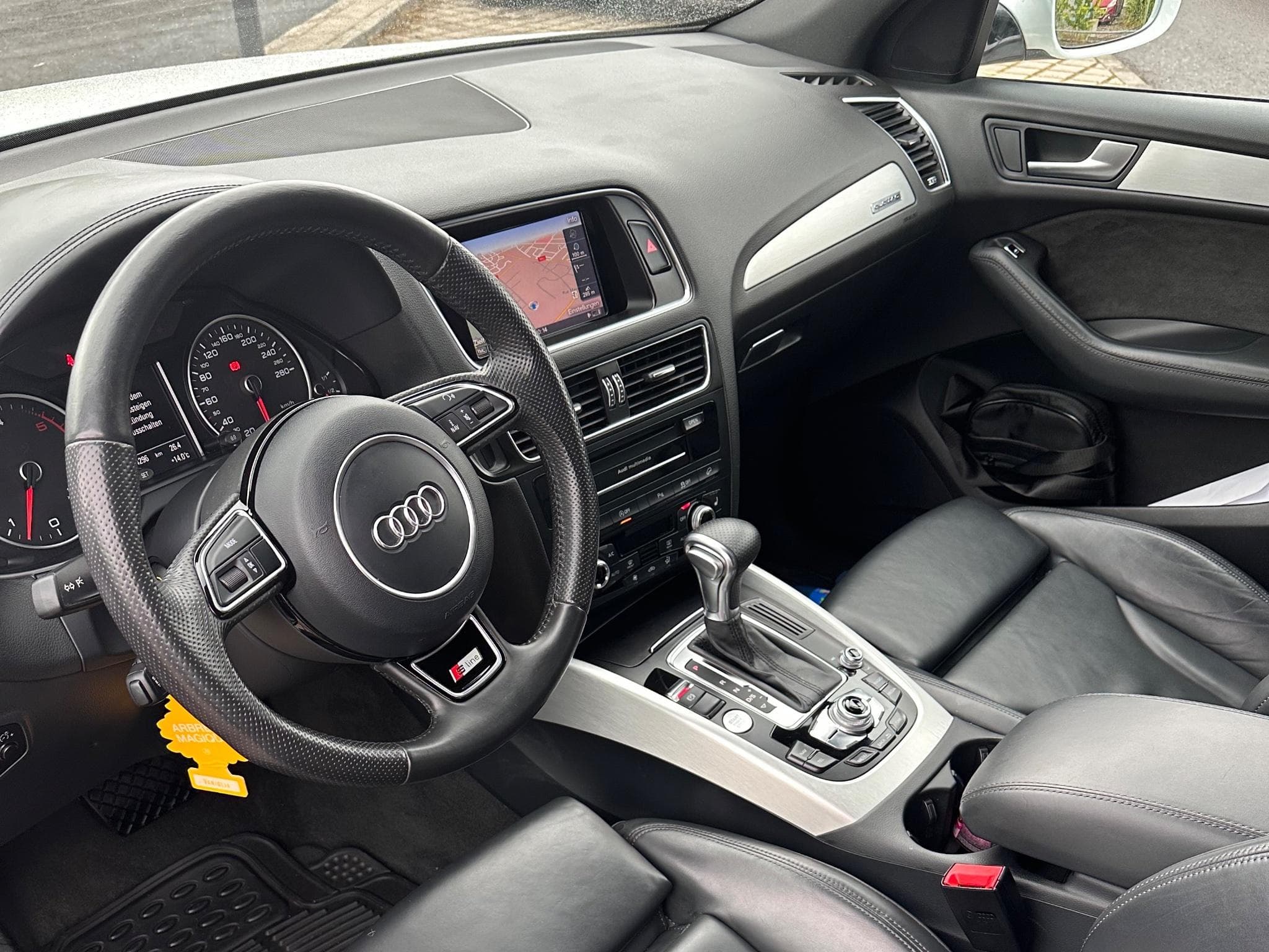 Audi SQ5 S-line (2016) - Foto 3