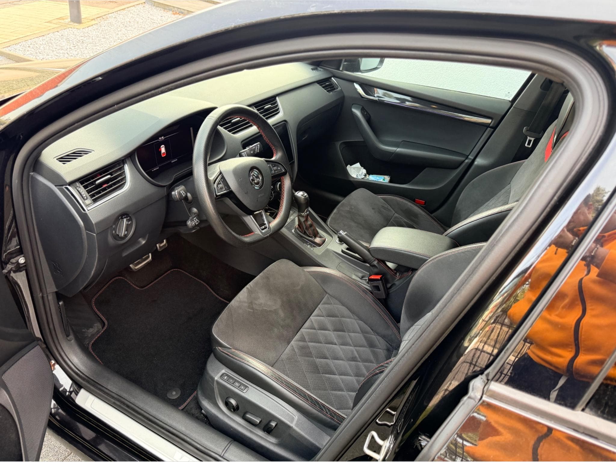 Skoda Octavia RS (2020) - Photo 7