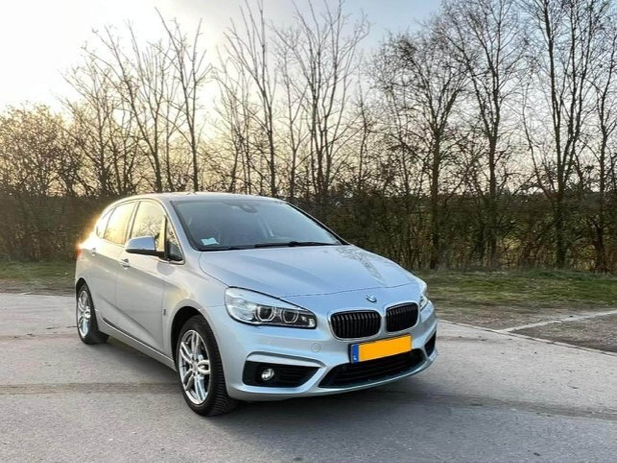 BMW 225 (2017) - Photo 2