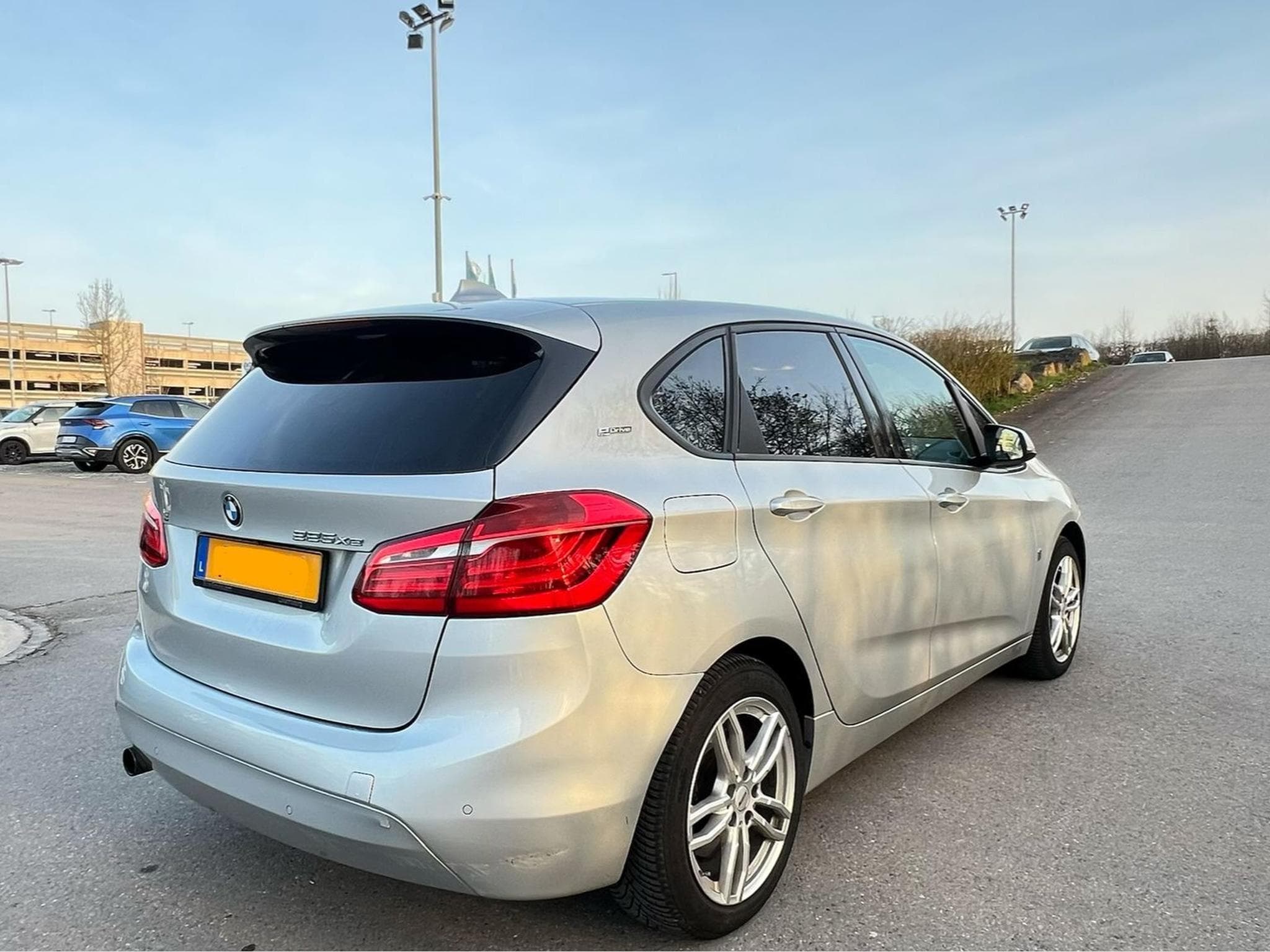 BMW 225 (2017) - Photo 4