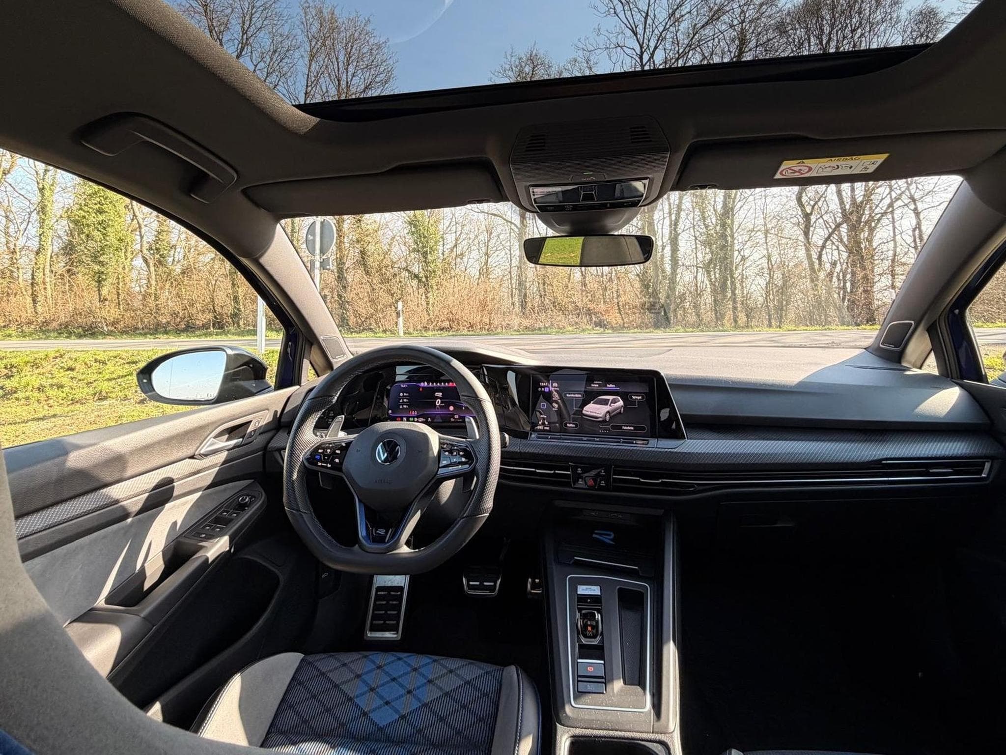 VW Golf 8 R 4Motion (2022) - Foto 4