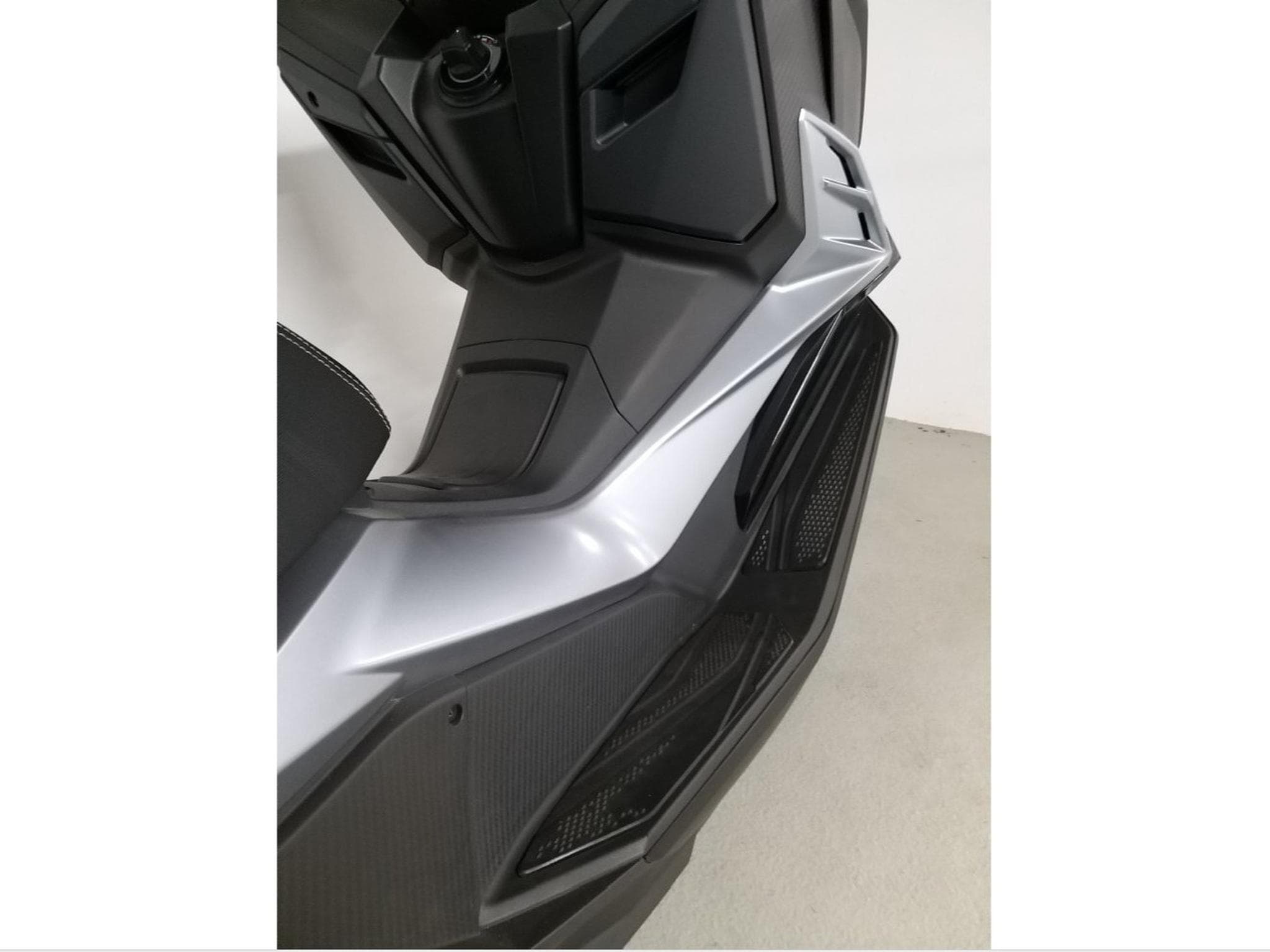 SYM Cruisym Alpha 300, ABS+TCS (2023) - Photo 5
