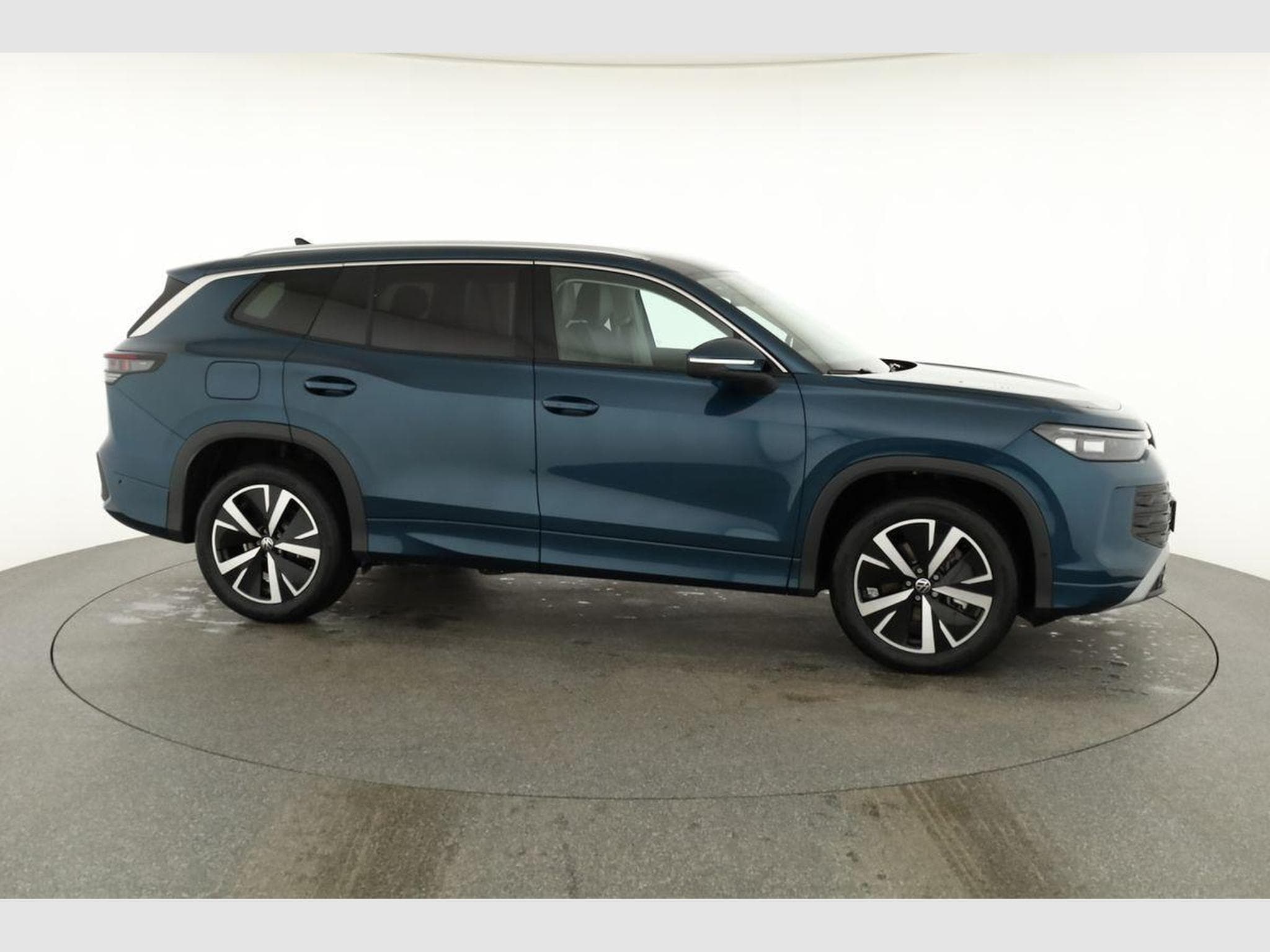 VW Tayron 1.5 TSI eHybrid 150 kW Life (2025) - Foto 24