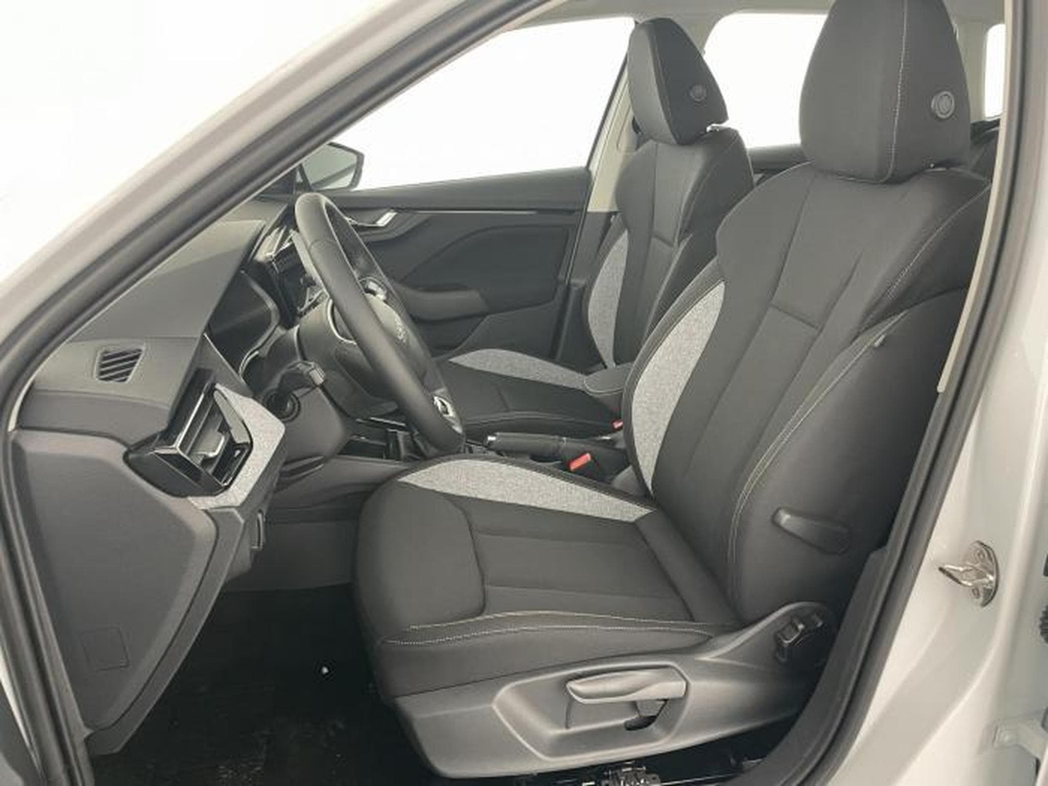 Skoda Kamiq Selection (2026) - Foto 12