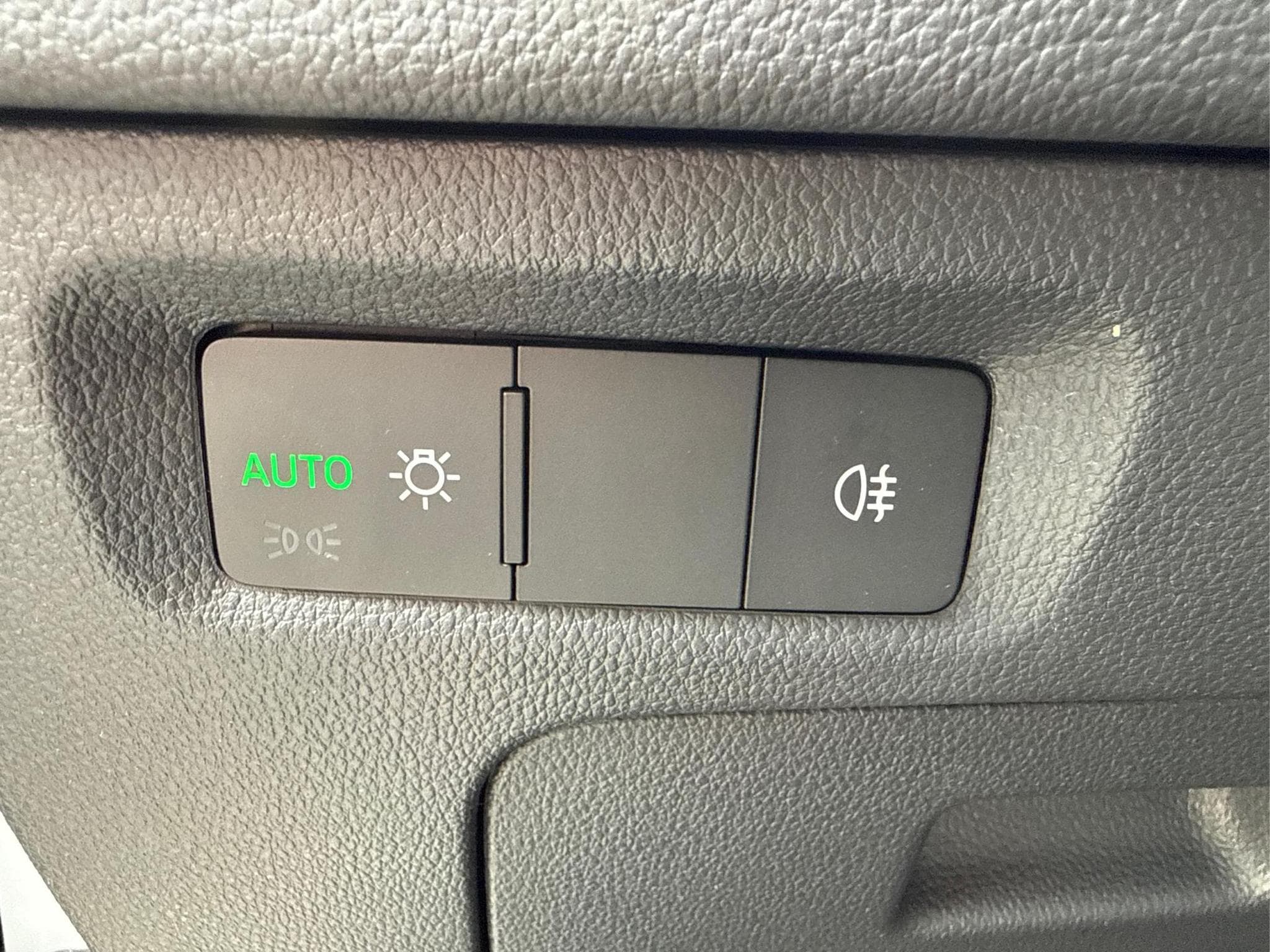 Skoda Octavia Selection 1,5 TSI (2026) - Photo 19