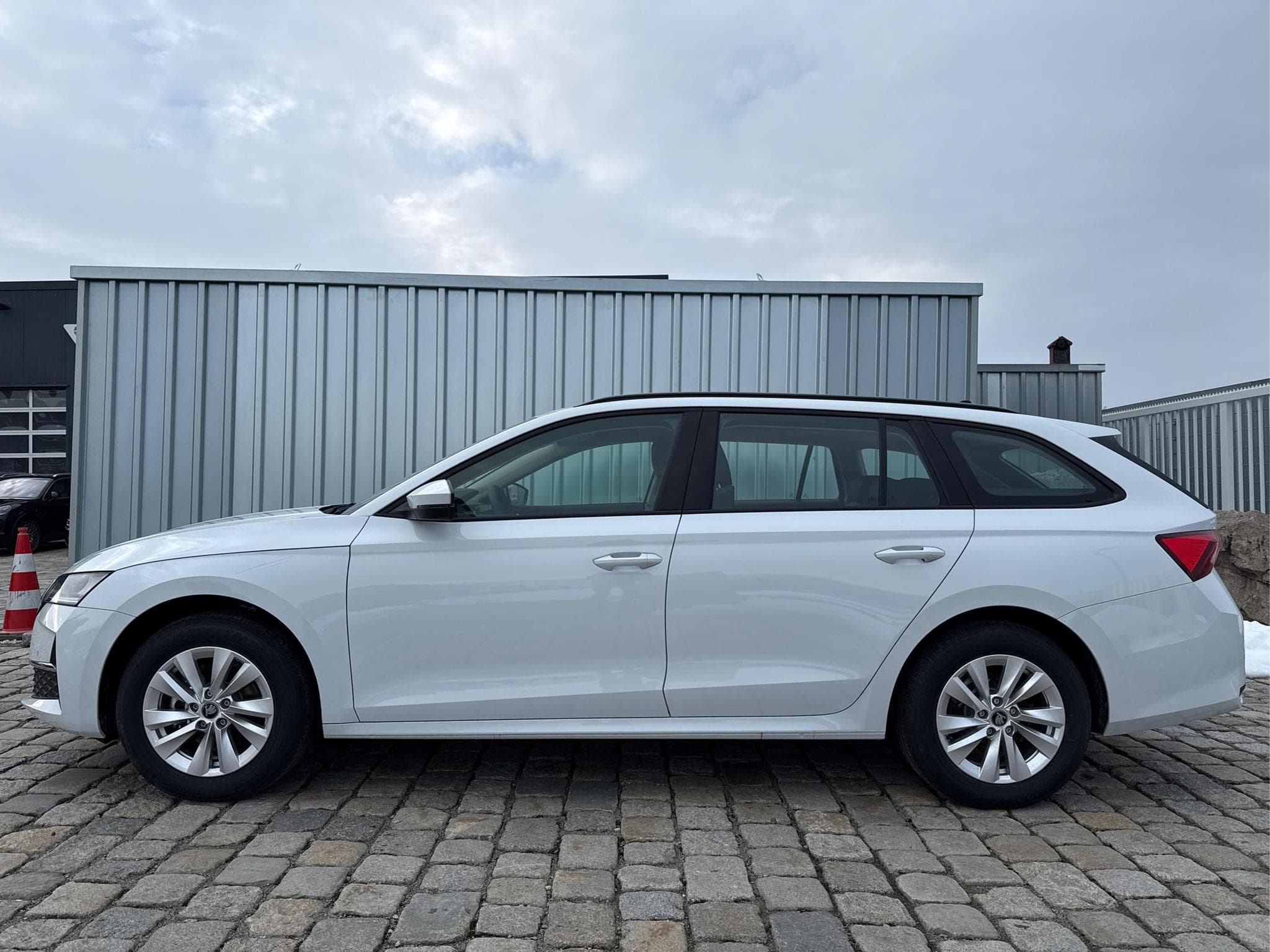 Skoda Octavia Selection 1,5 TSI (2026) - Photo 4