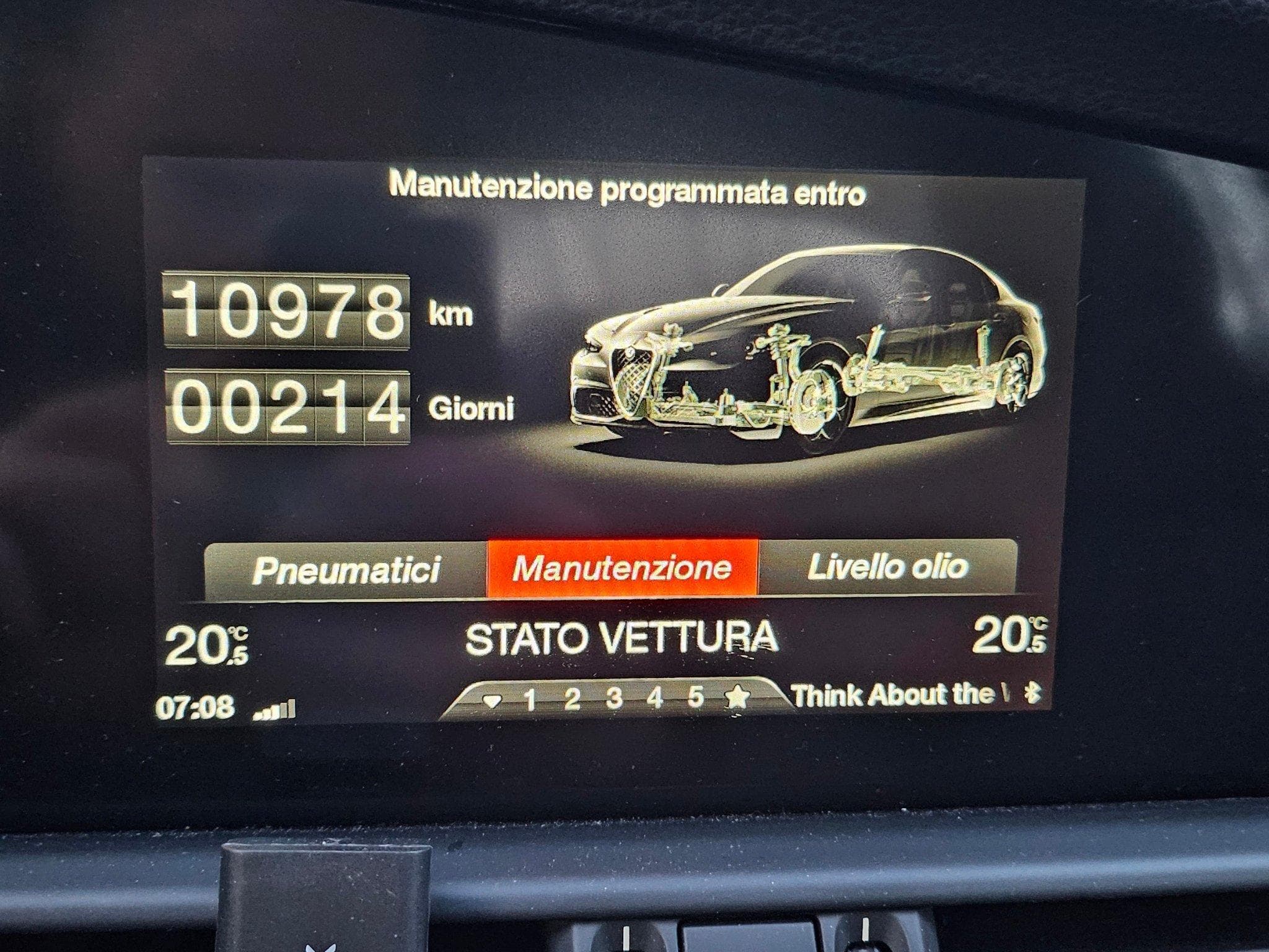 Alfa-Romeo Giulia 200cv (2018) - Foto 8
