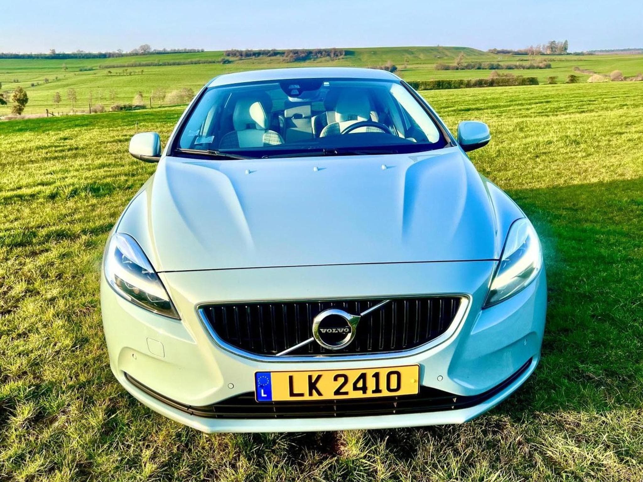 Volvo V40 D2 (2017) - Photo 1