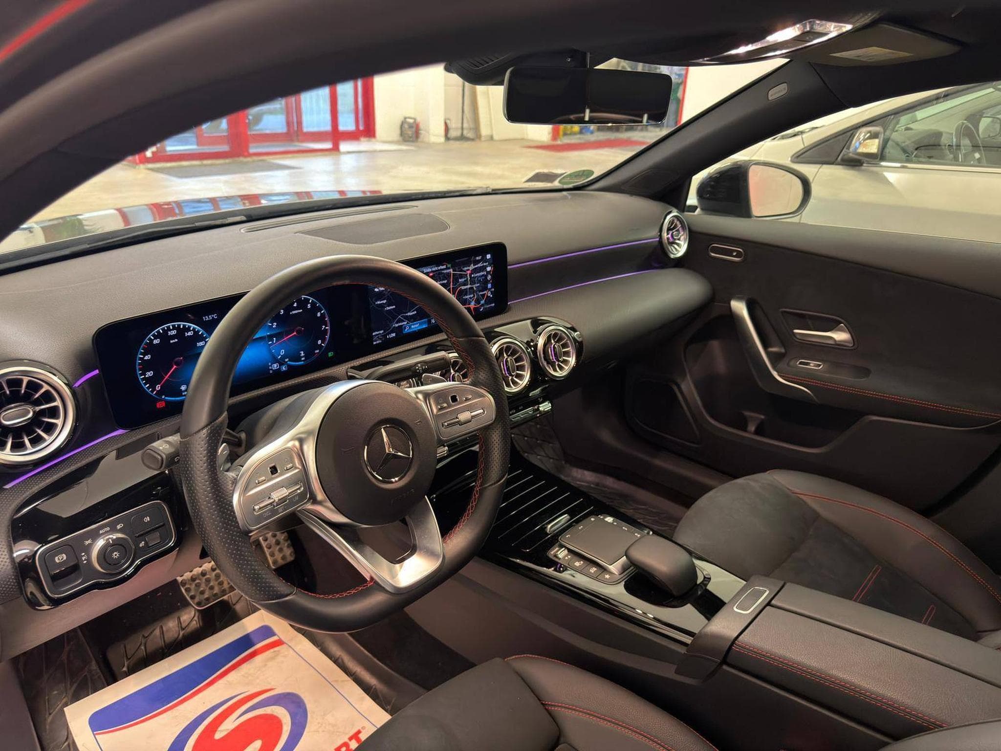 Mercedes A 200 AMG-Line (2022) - Photo 6