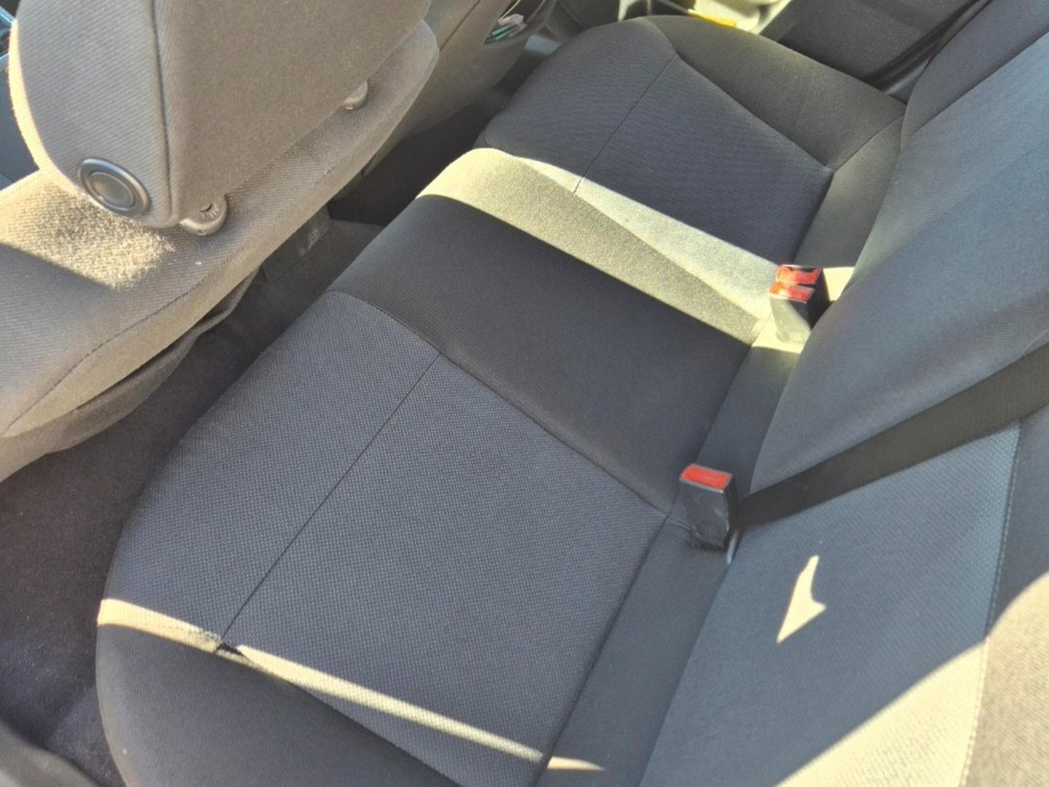 Opel Astra Kombi (2005) - Photo 10