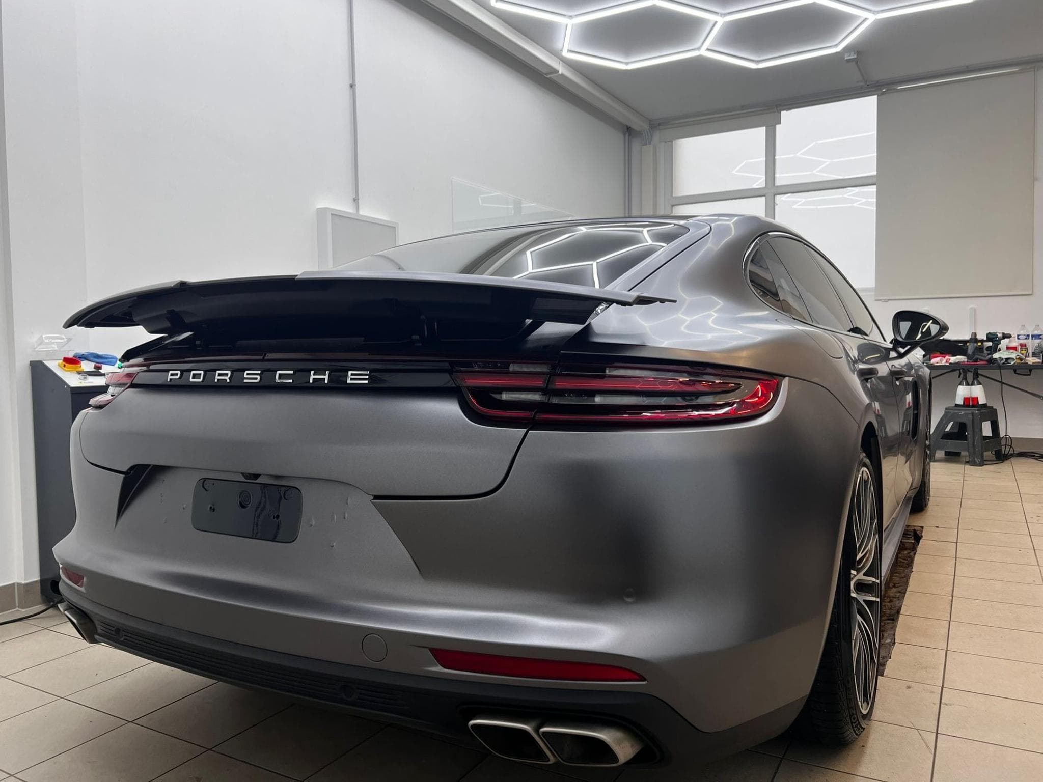 Porsche Panamera Turbo (2019) - Photo 3