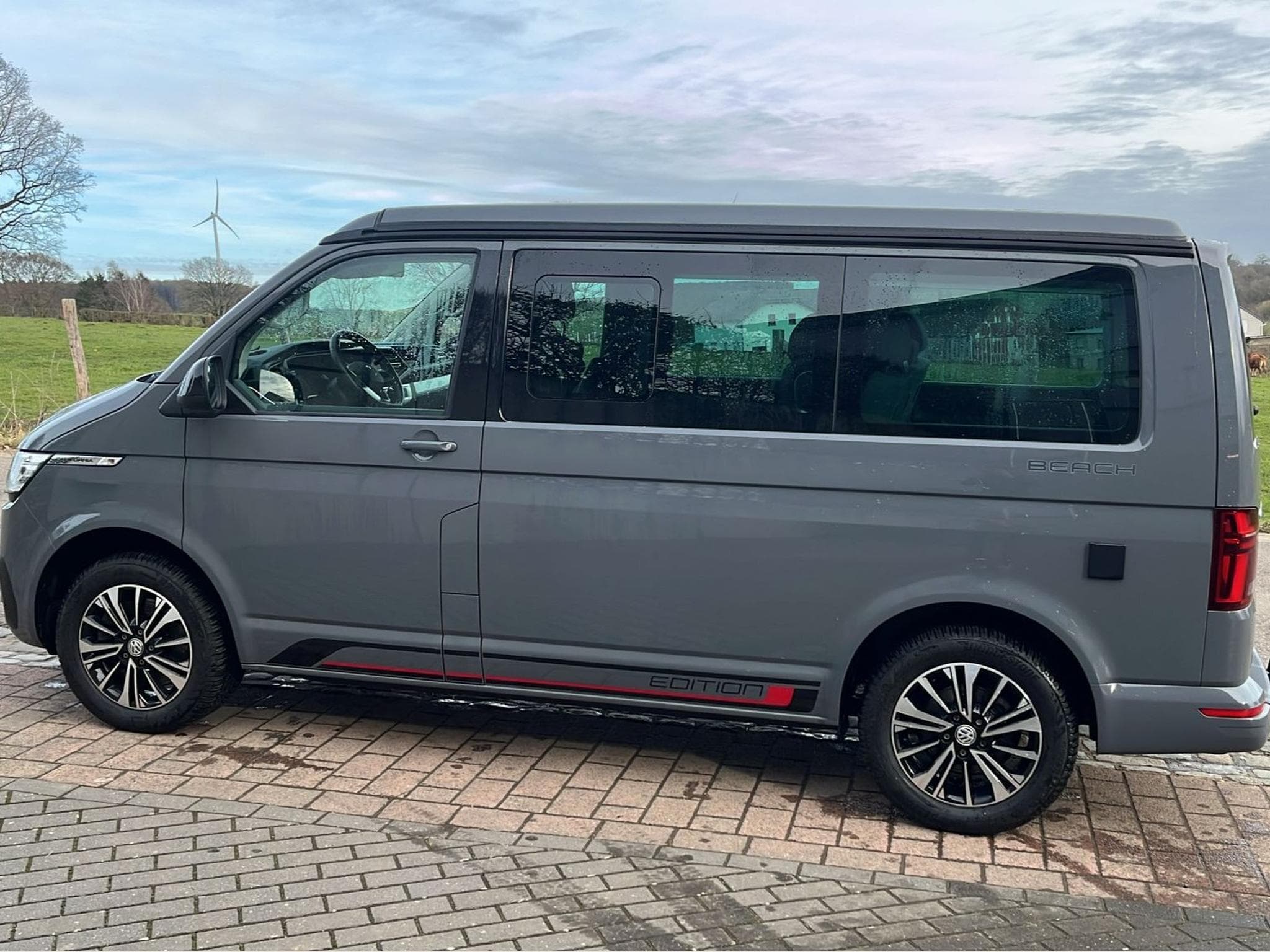VW California T6.1 Beach Edition DSG (2021) - Photo 1