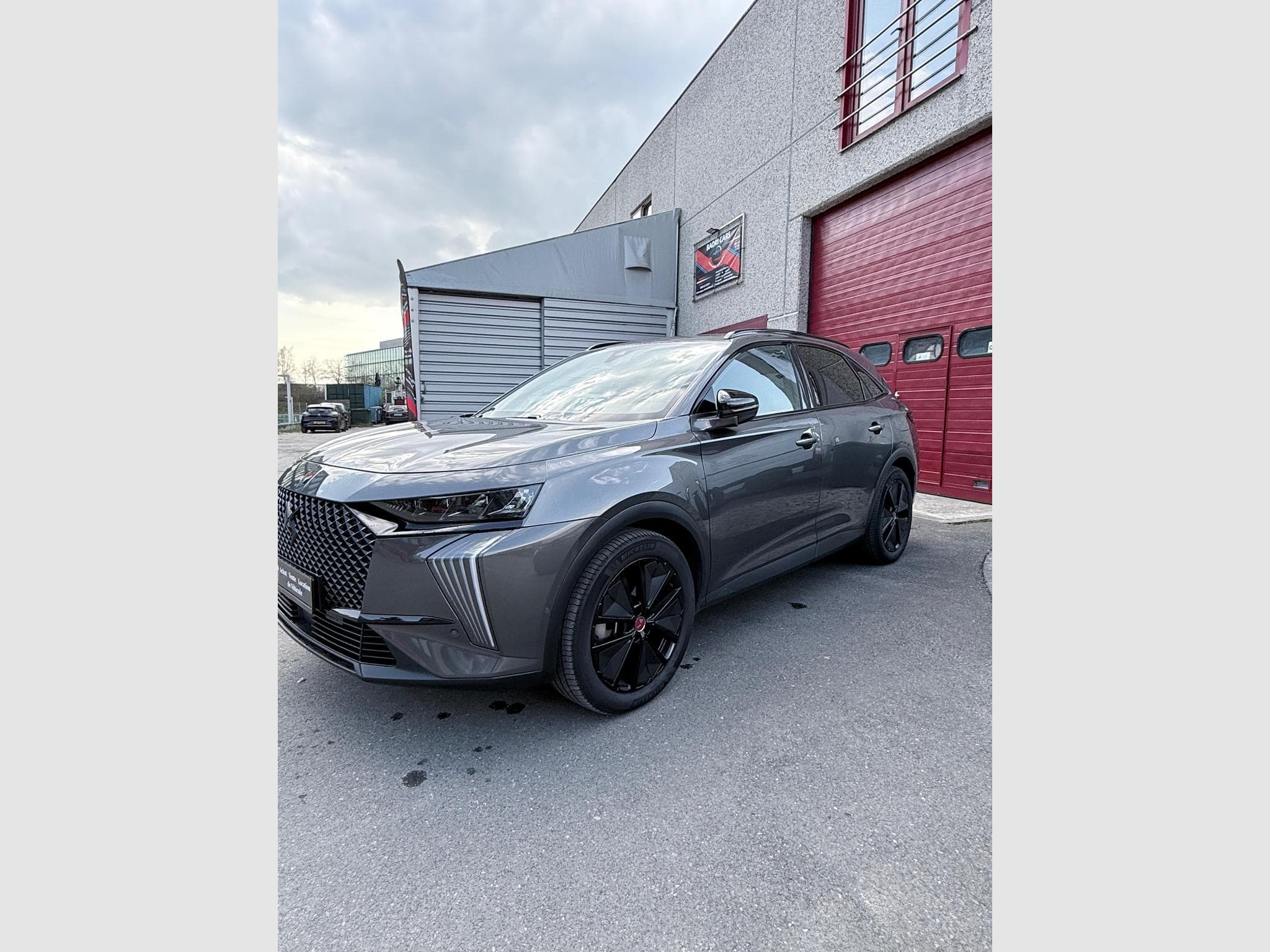 DS Automobiles DS7 DS7 E-TENSE 360 performance Line (2023) - Photo 2