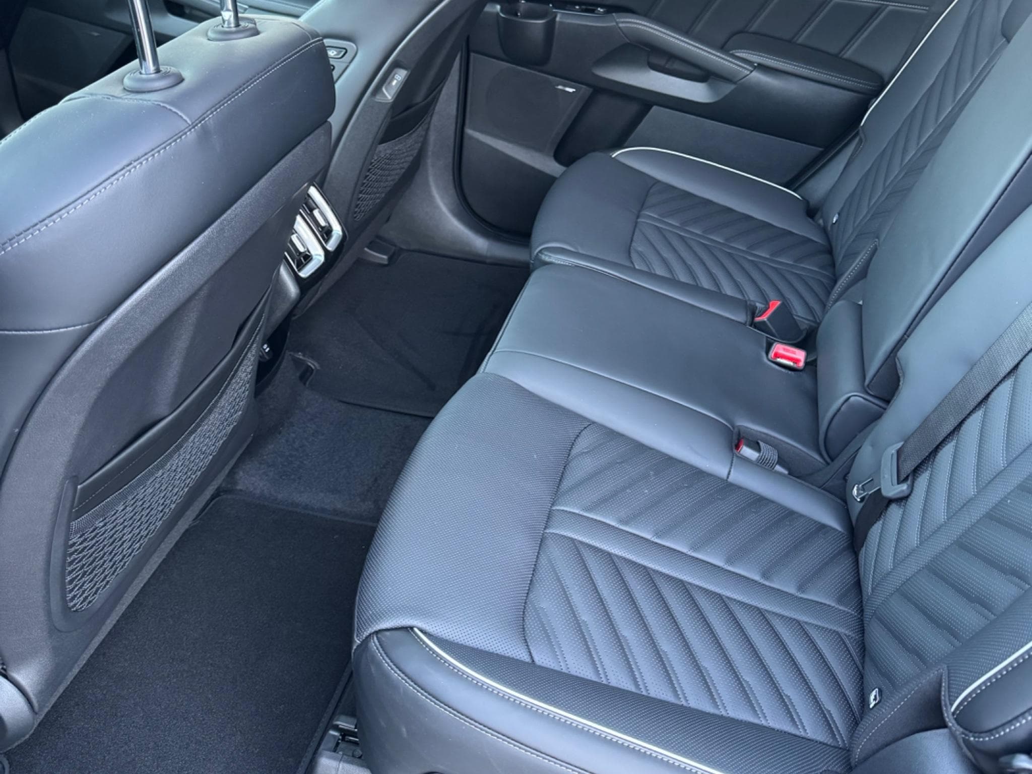 Kia Sorento 1.6 T-GDI Hybrid 4WD Platinum (2025) - Photo 7