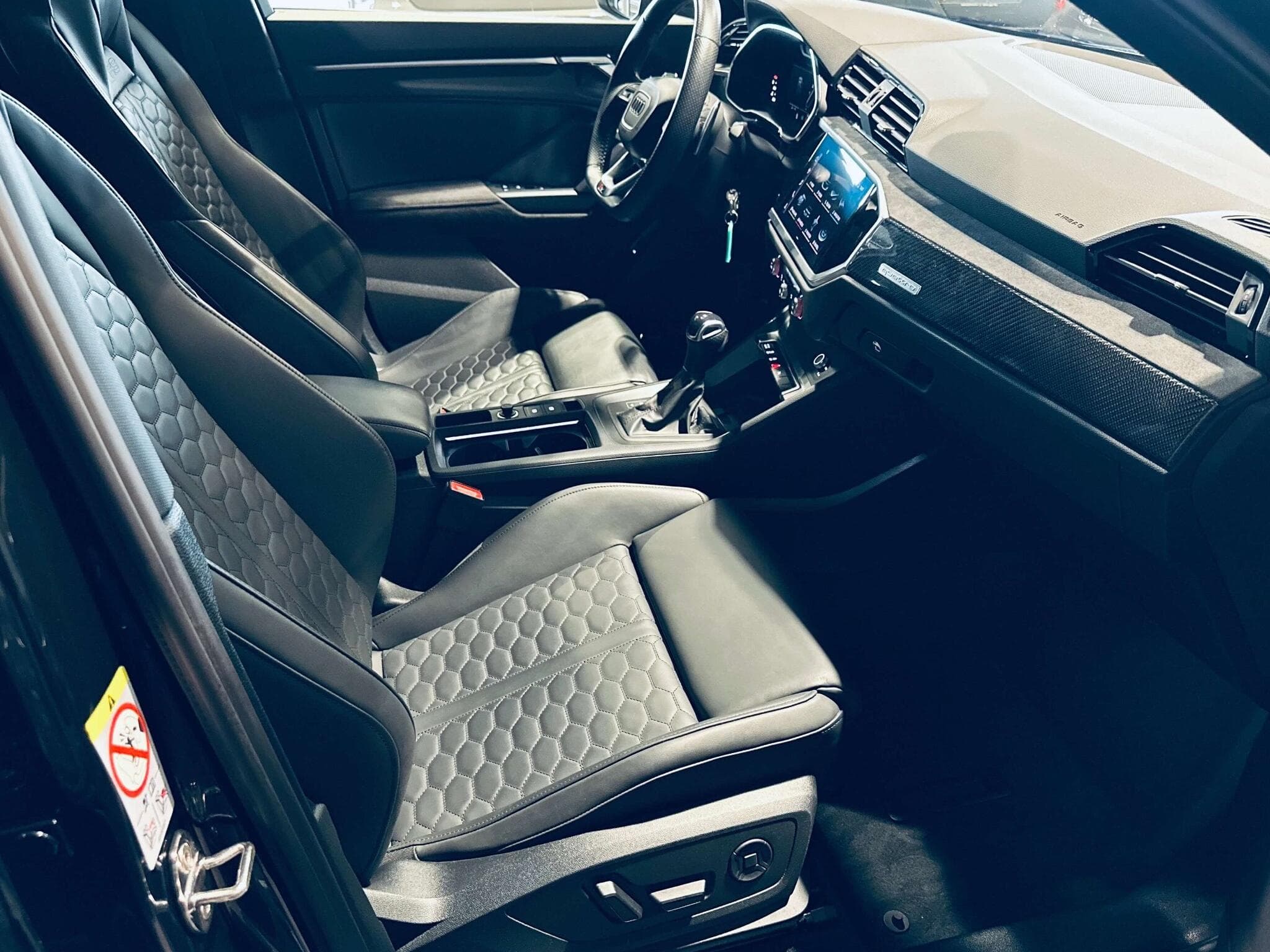 Audi RSQ3 RS Q3 SPORTBACK QUATTRO S-TRONIC (2022) - Photo 12